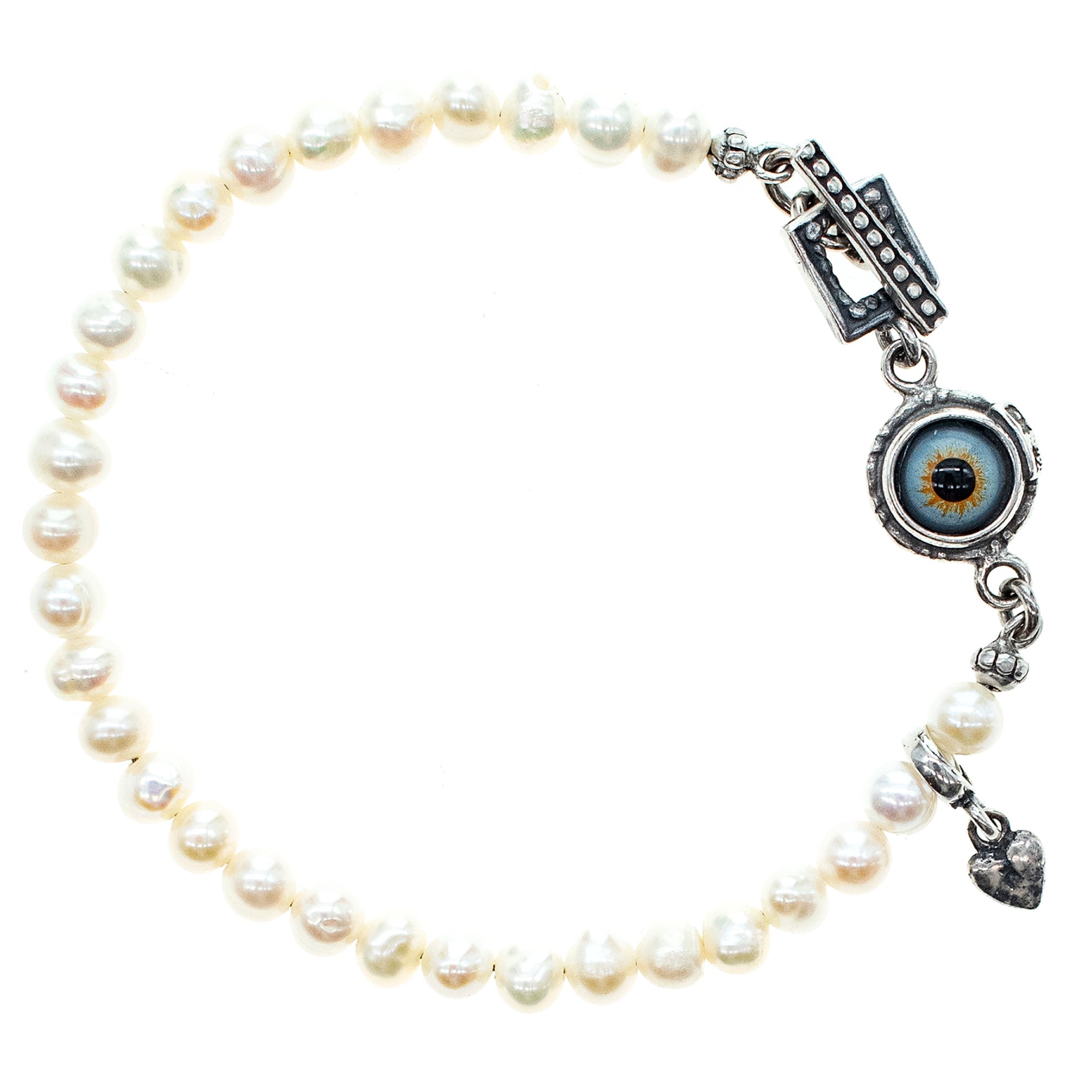 B 25a05B Eye love you pearl bracelet