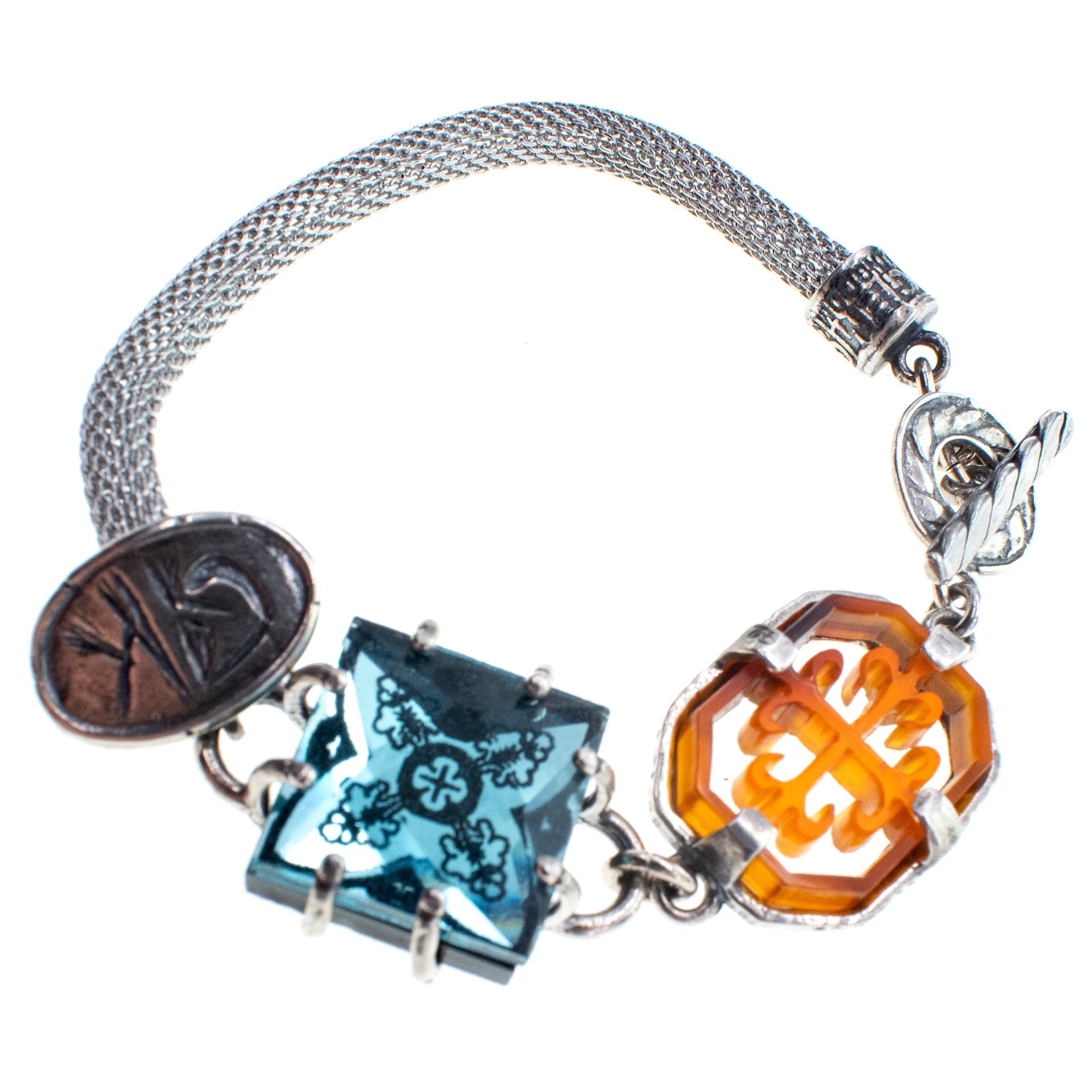 B 26a06 Blue Crystal Intaglio Mesh Bracelet