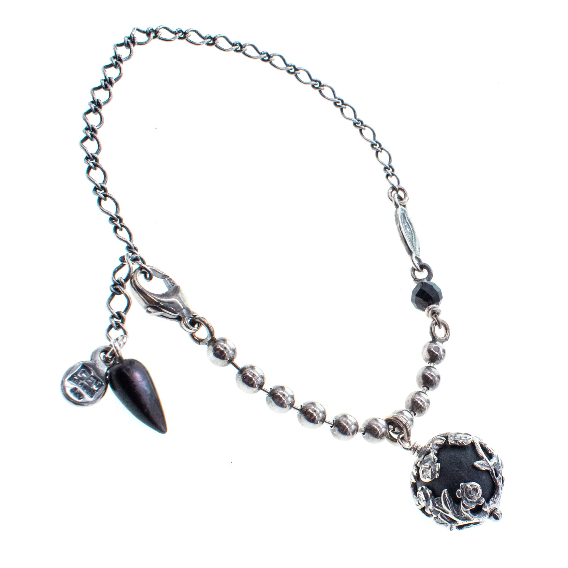 B 26a10 Black Onyx Drop Bracelet