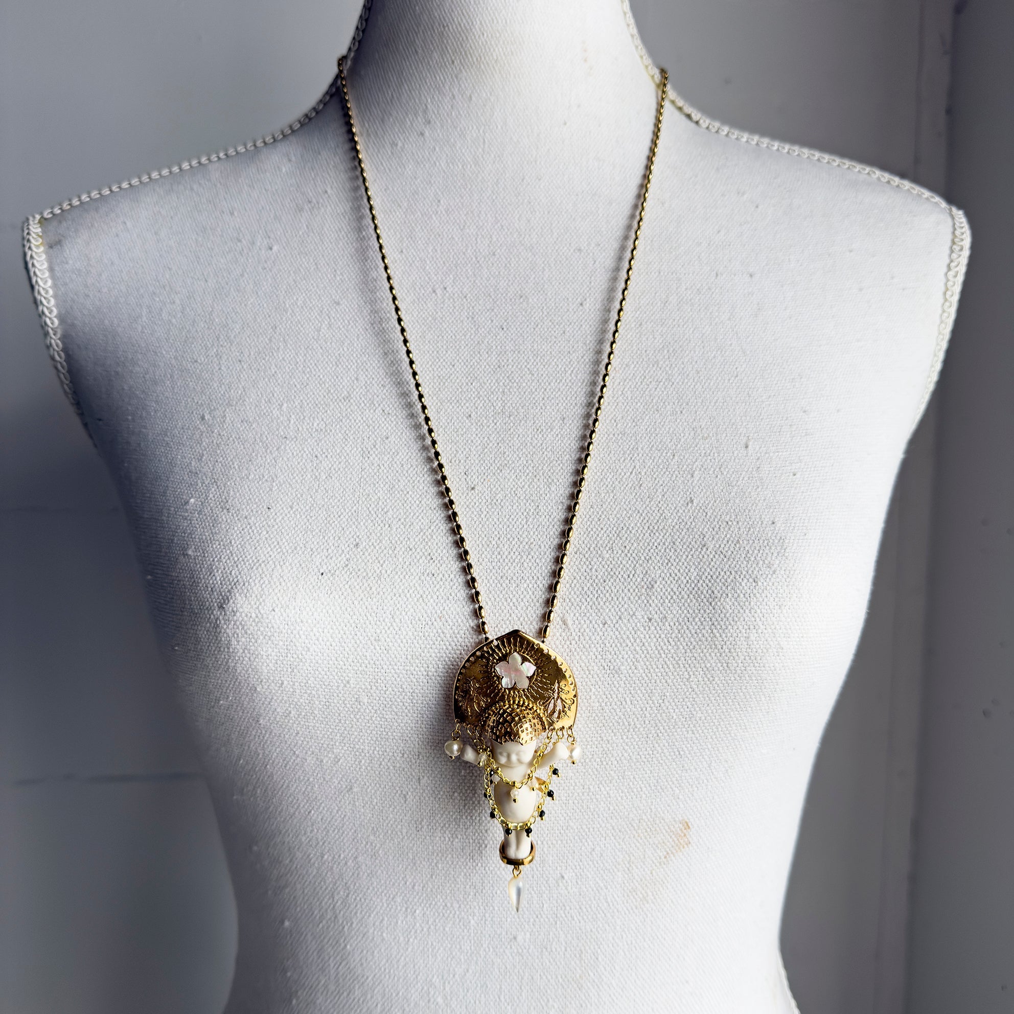 BG54A Happy Baby "Koko" White and gold Necklace