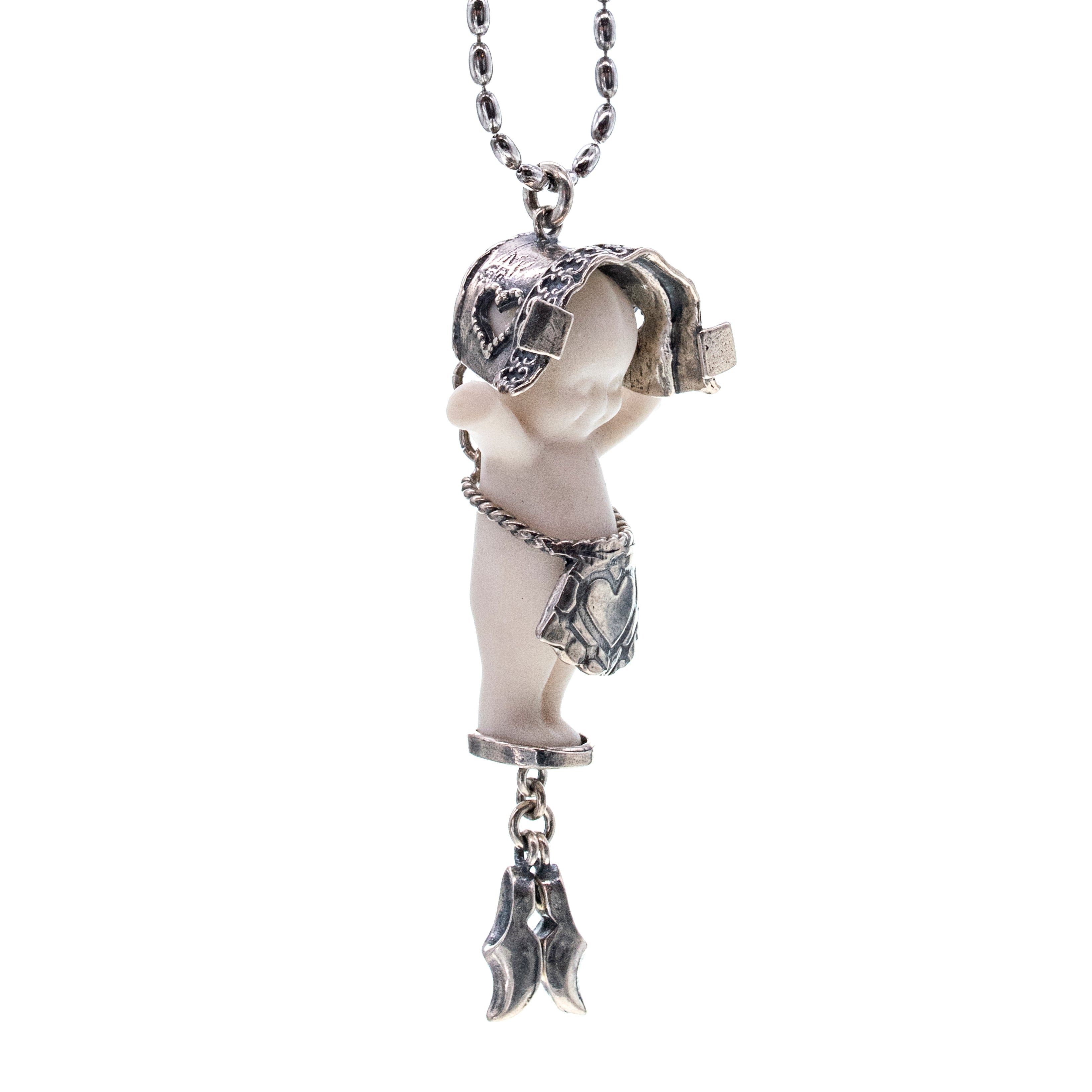 BS08A Happy Baby "Little Dutch girl" white and silver Necklace