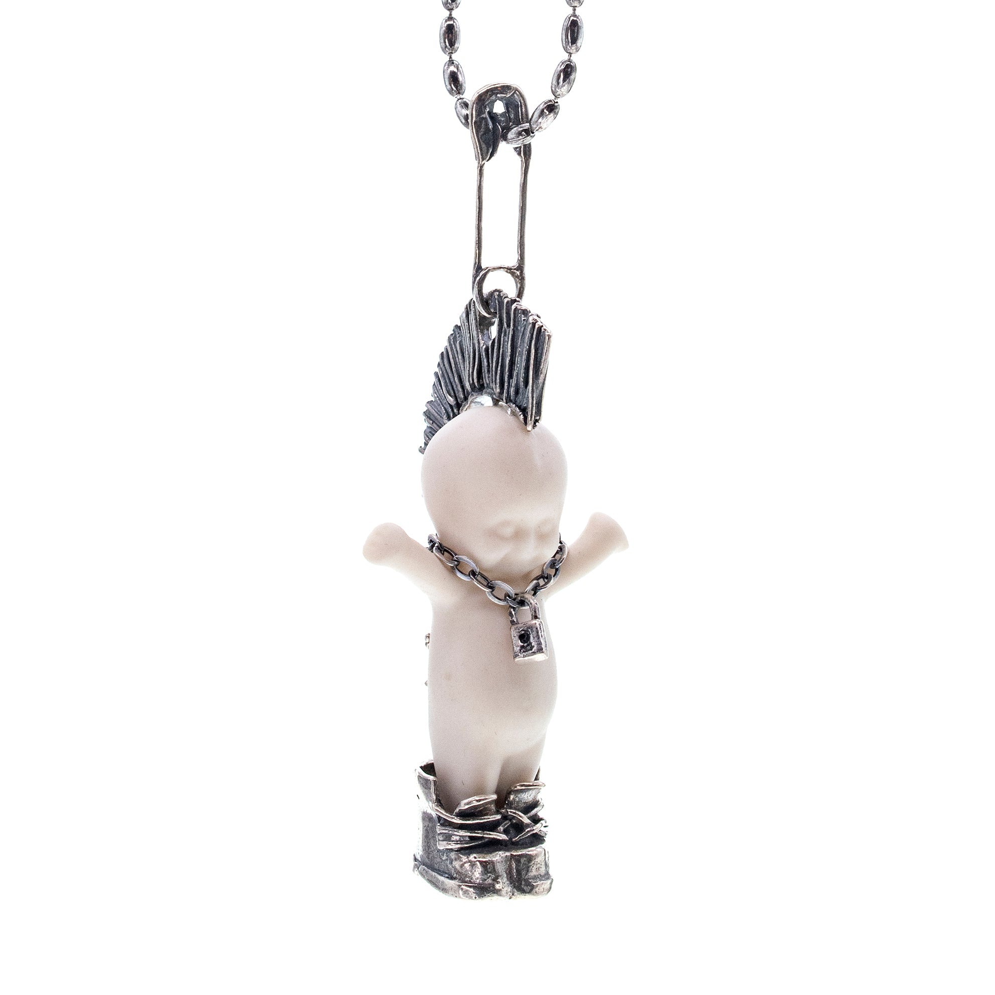 BS40A Happy Baby "Little Sid" white and silver Necklace