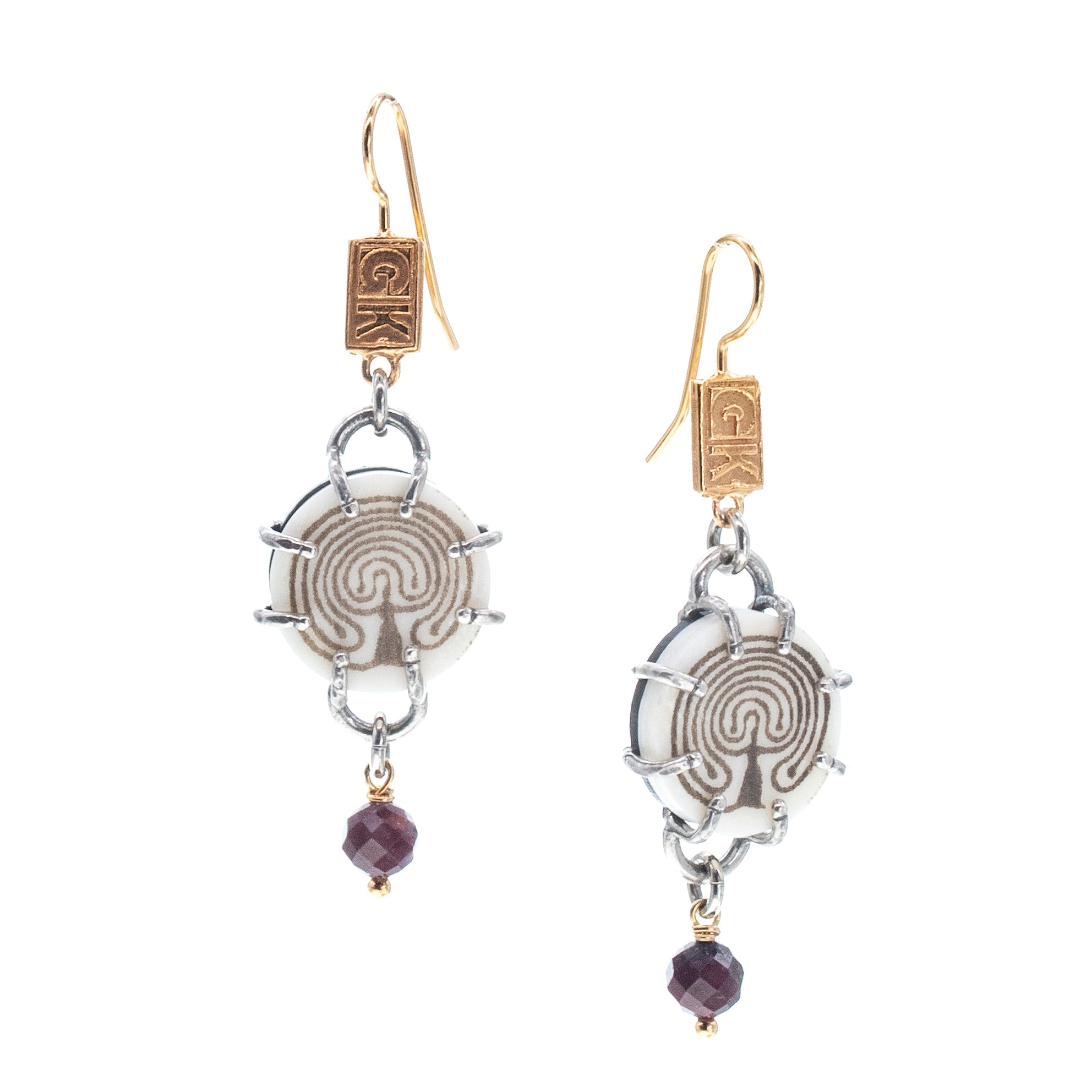 E 26a15 Engraved Bone & Garnet Drop Earrings