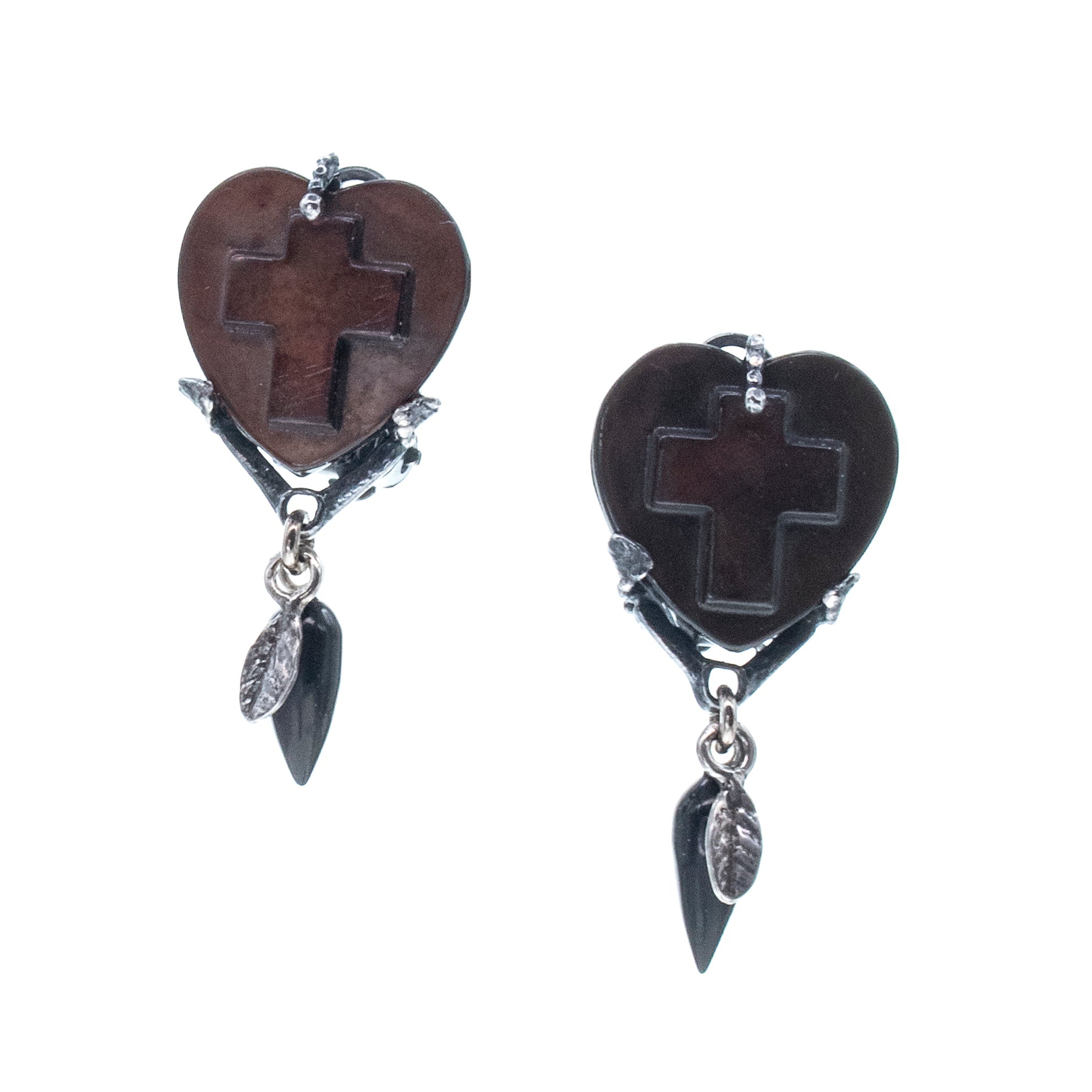EC 26a32B Black Mother of Pearl Heart & Cross Ear Clips