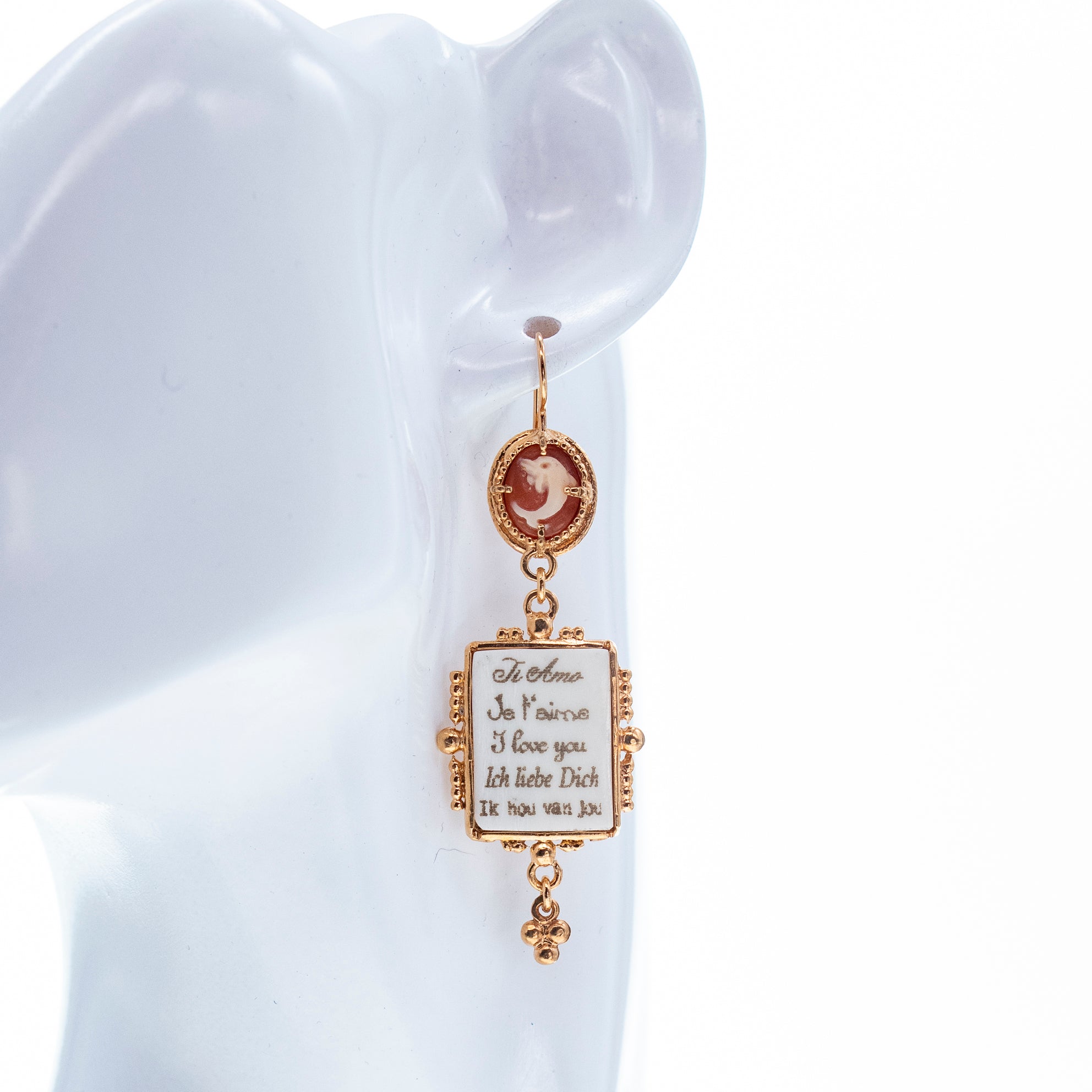 ES 26g16 white Love Letter Single Earring