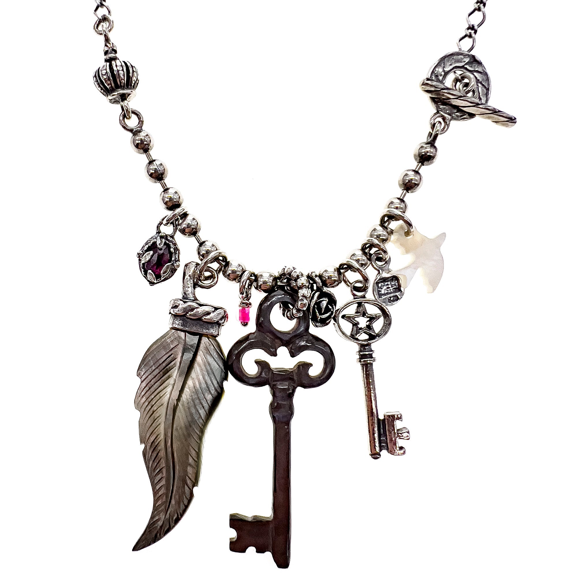 NK 24d08 key charm necklace