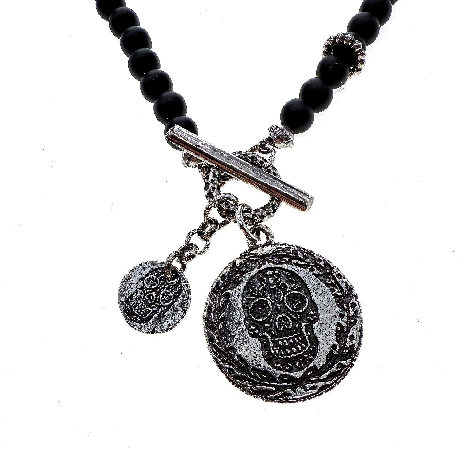 NK 25c02 Black Onyx Sugar Skull Coin Necklace