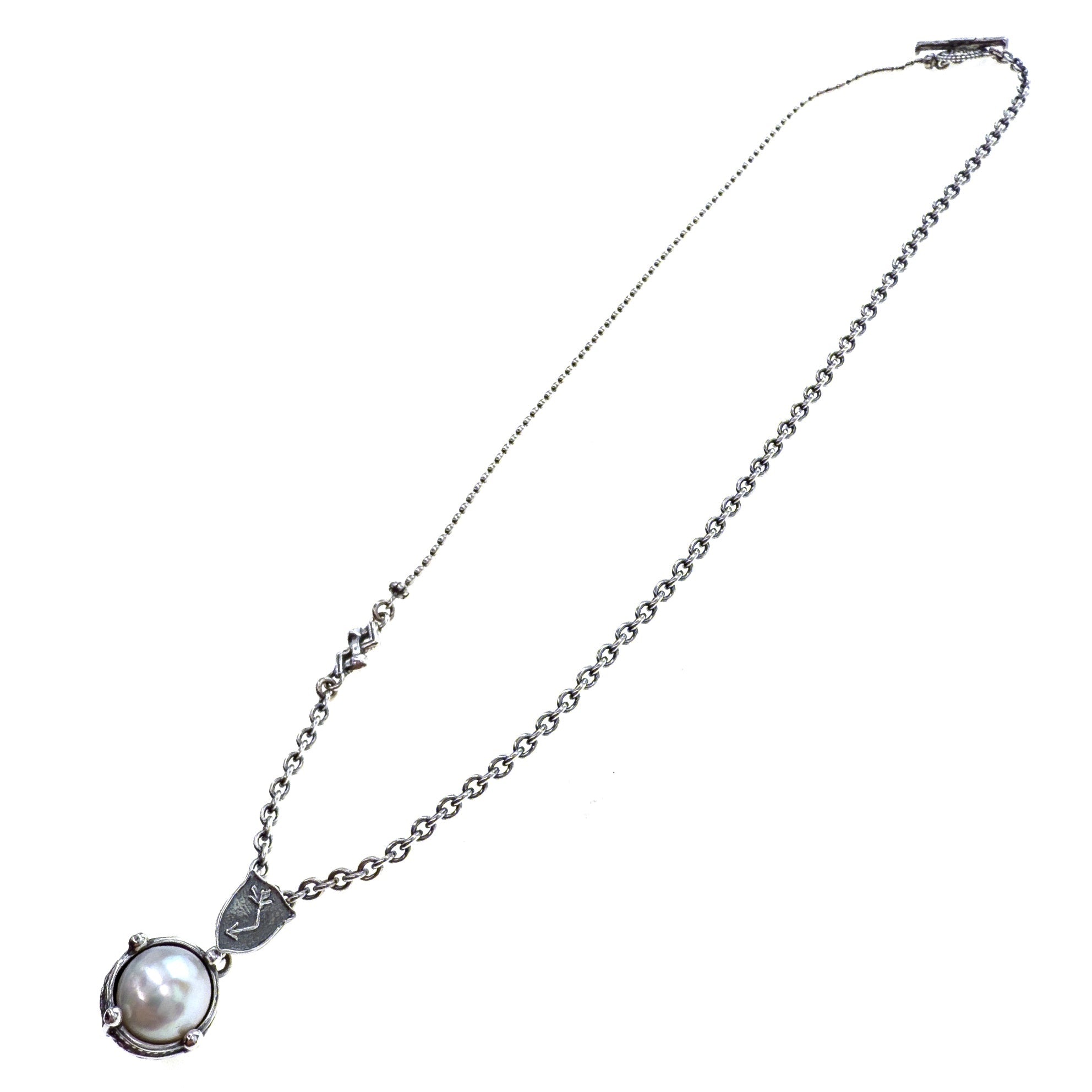 NK 25f04A White Pearl Necklace