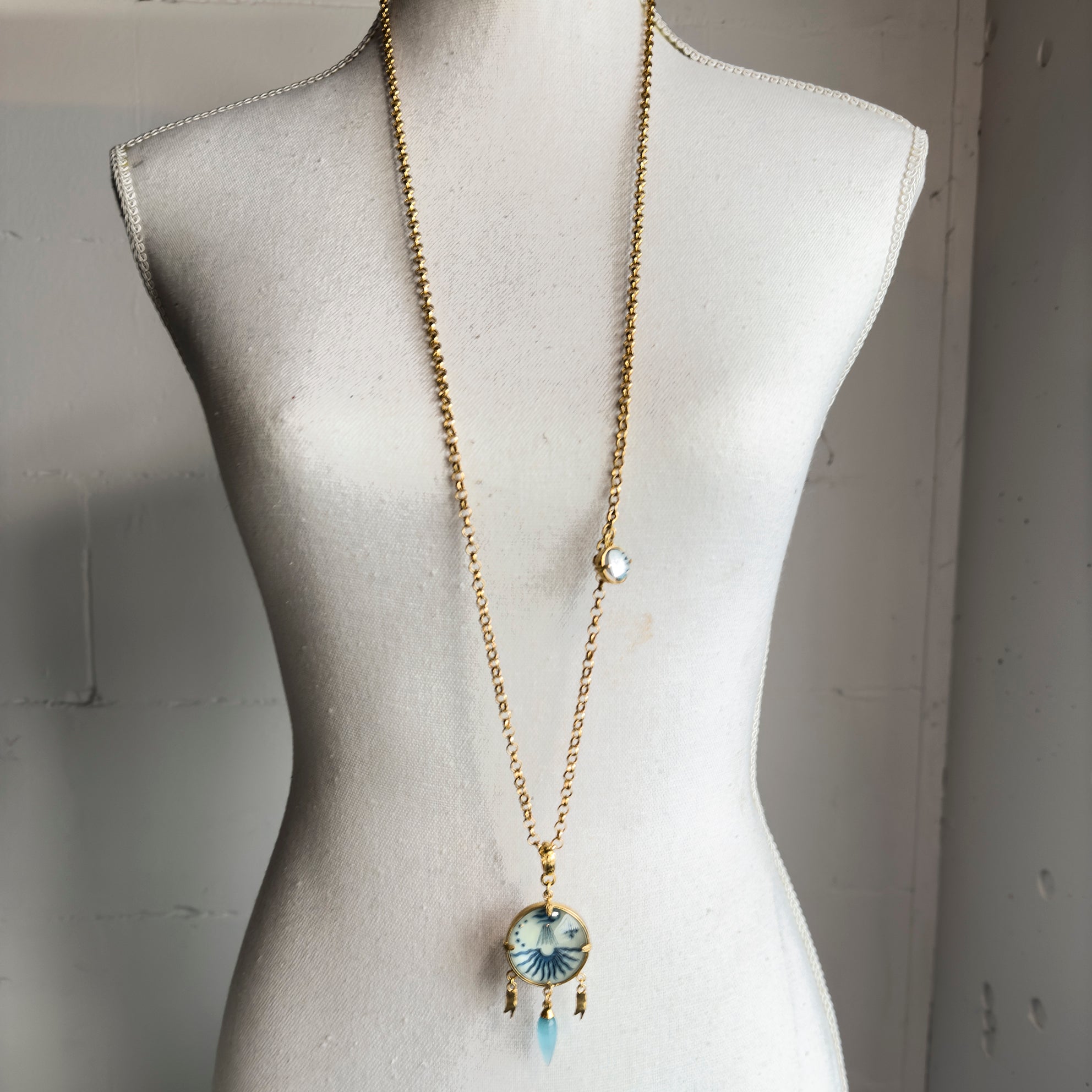 NK 25g06 Cosmic Glow Talisman Necklace
