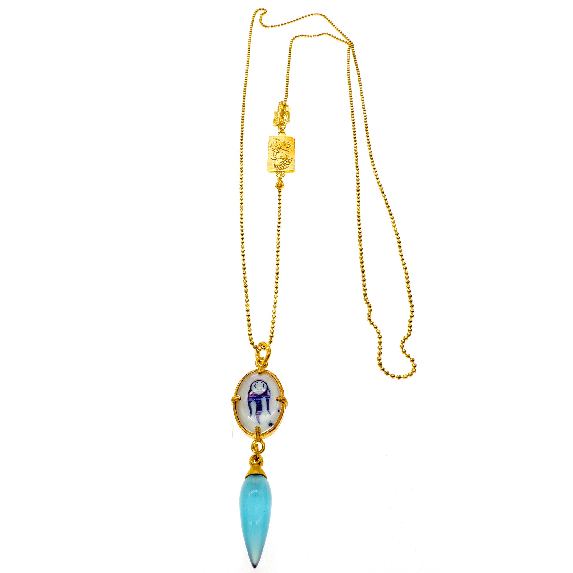 NK 25g15 Blue cosmic glow comet necklace