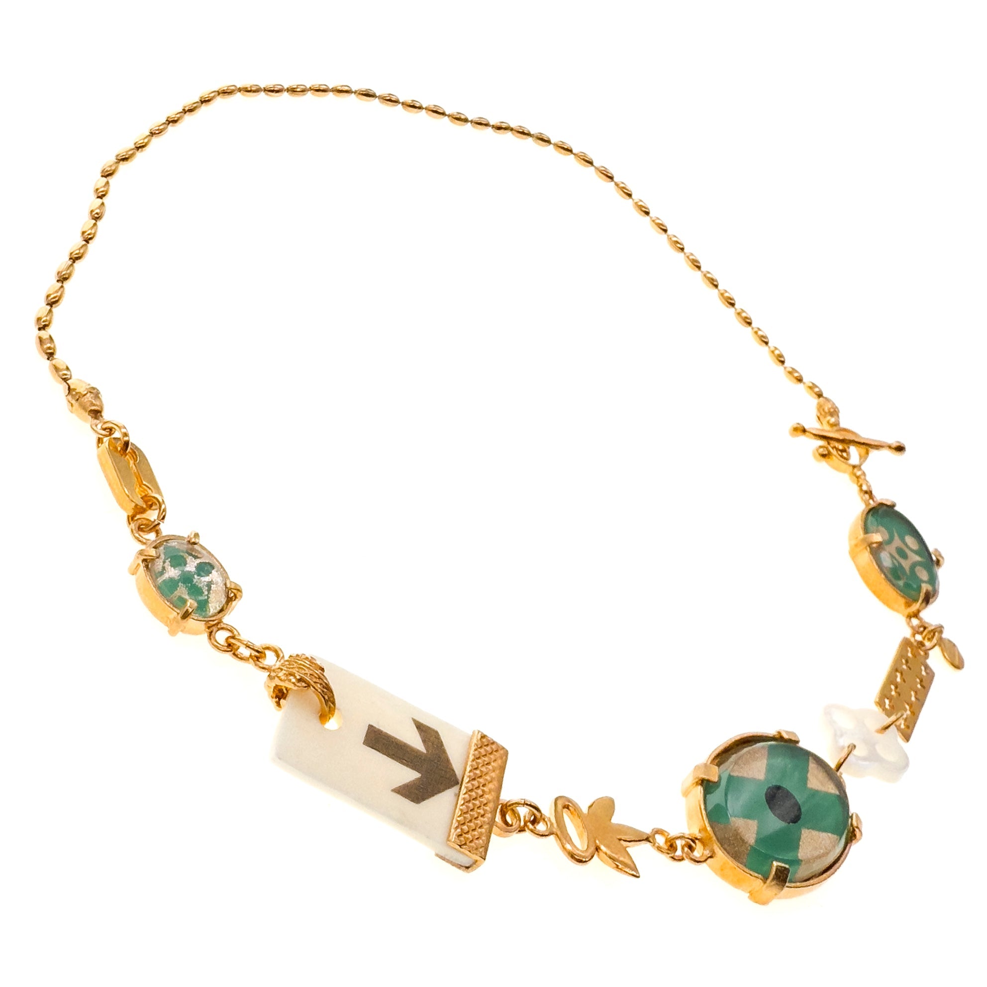 NK 25g25D Green Intaglio Charm Collar Necklace