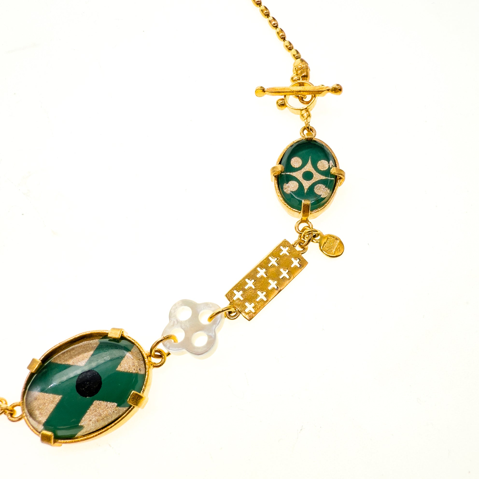 NK 25g25D Green Intaglio Charm Collar Necklace
