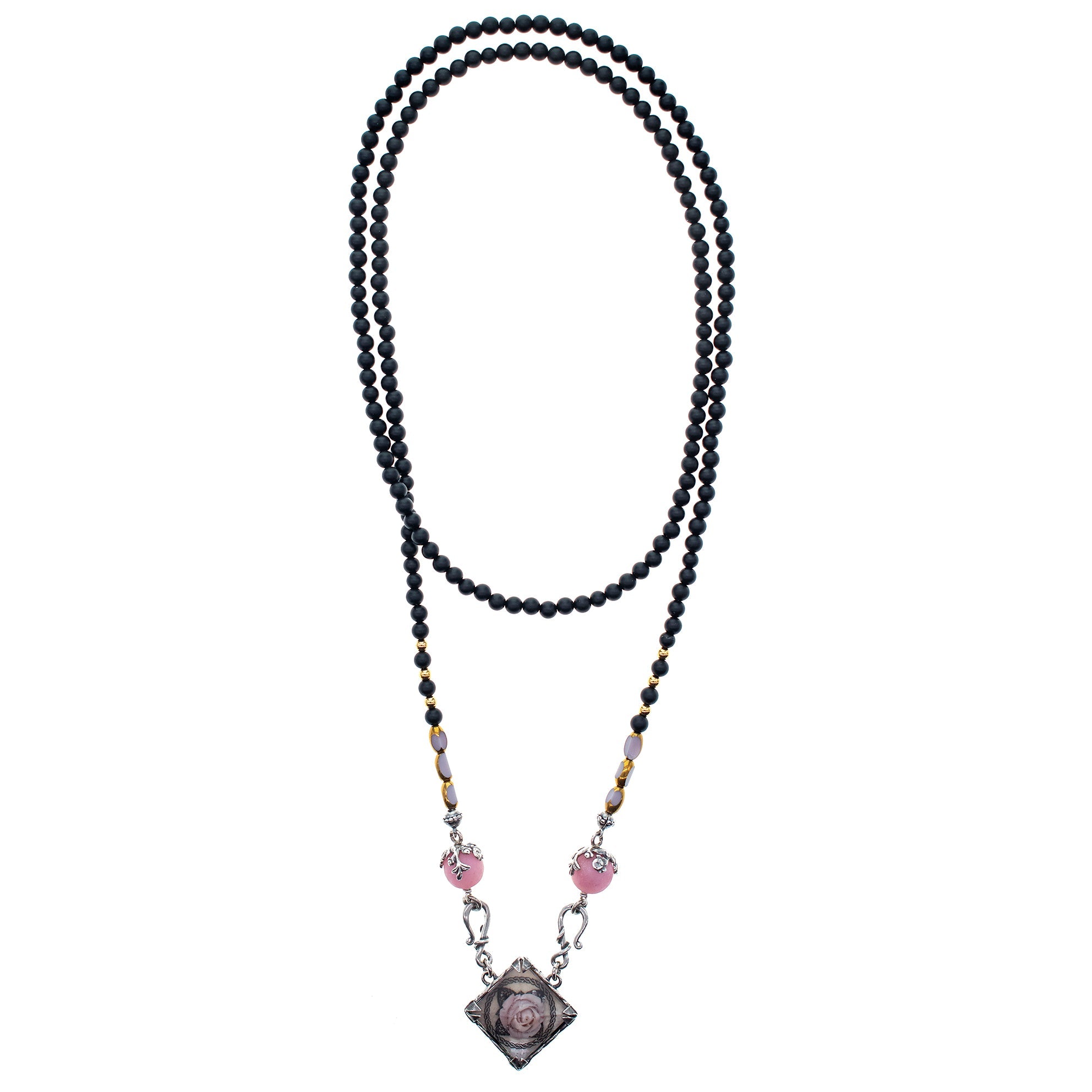 NK 26a11 Black Matte Onyx And Rose Resin Necklace