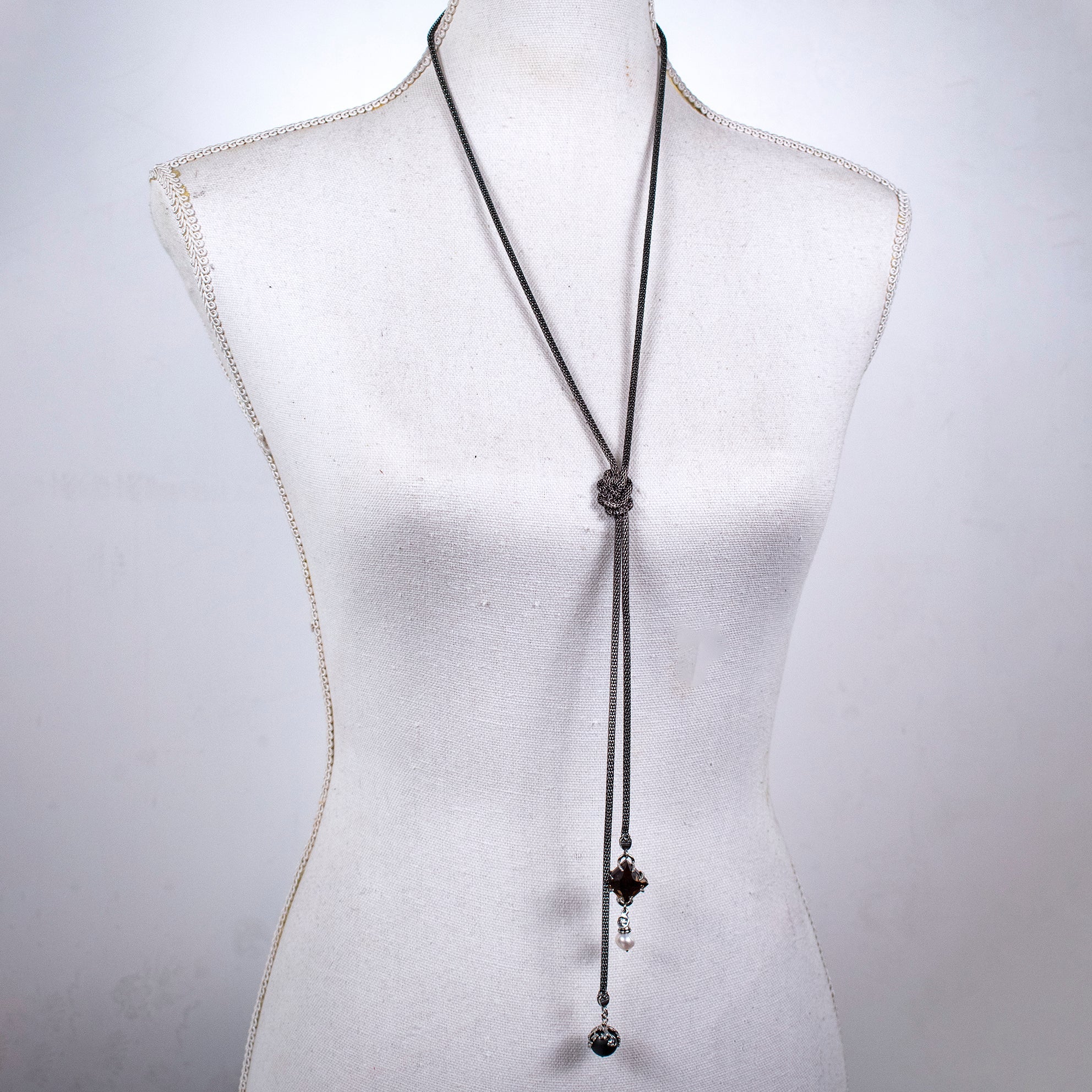 NK 26a14 Glass Intaglio Mesh Chain Lariat Necklace
