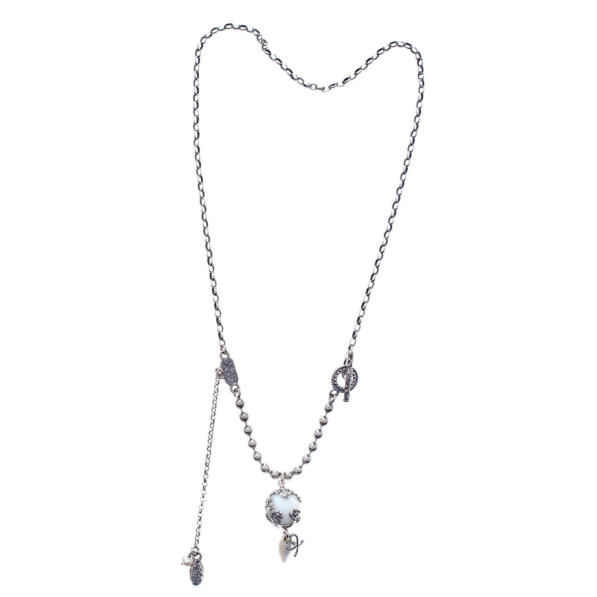 NK 26a22 White Porcelain Pendant Necklace