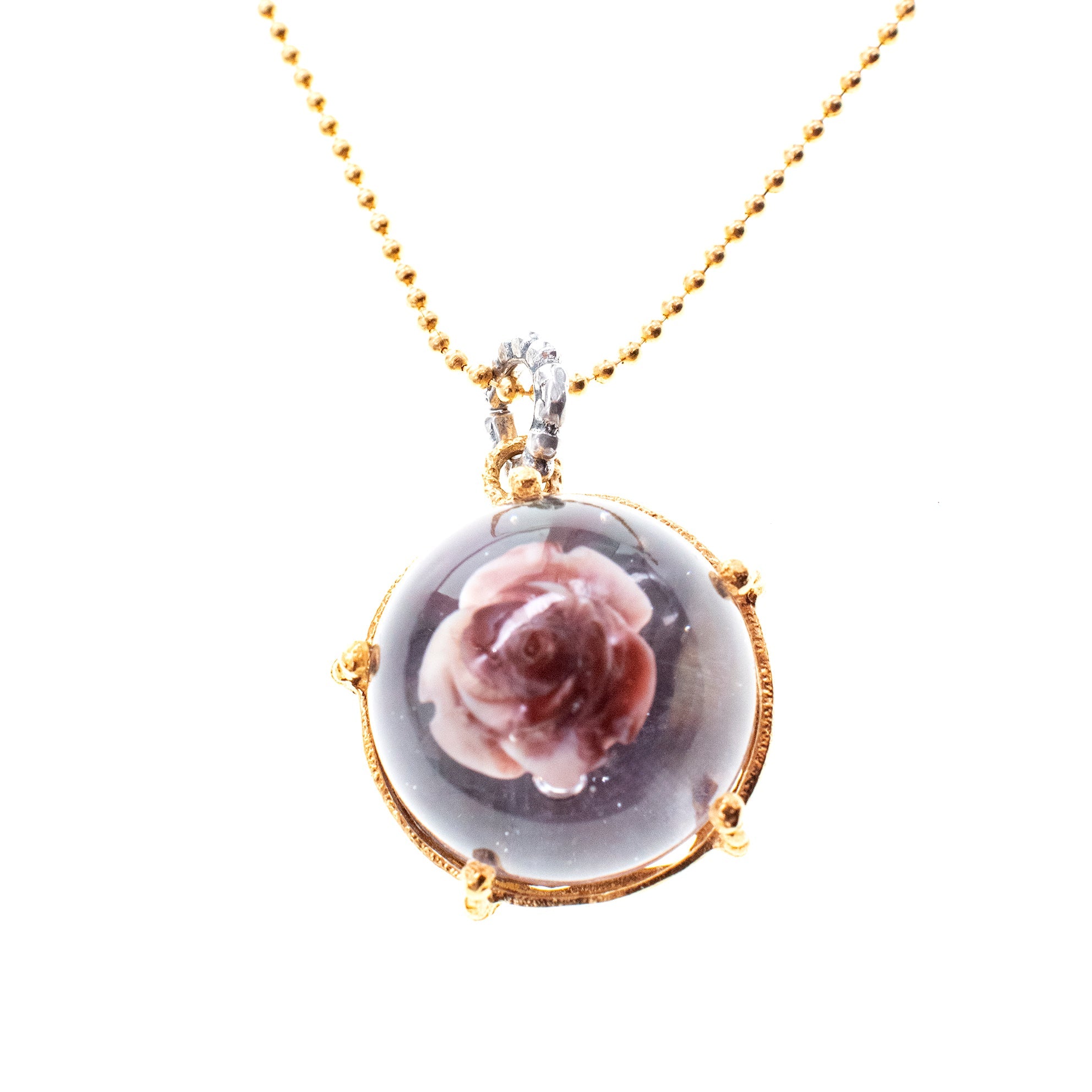 NK 26a26 Gold Necklace Captured Rose
