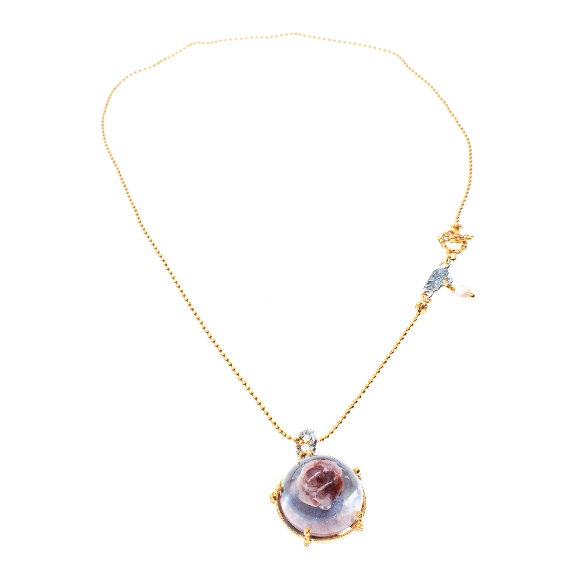 NK 26a26 Gold Necklace Captured Rose