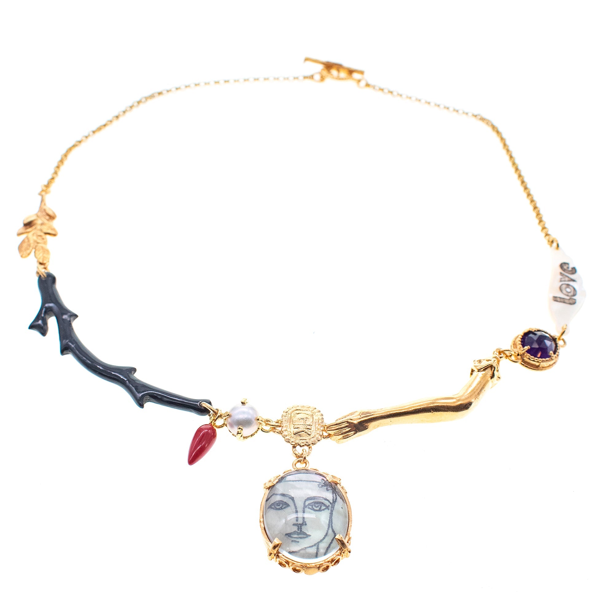 NK 26g01 Portrait of Love Necklace