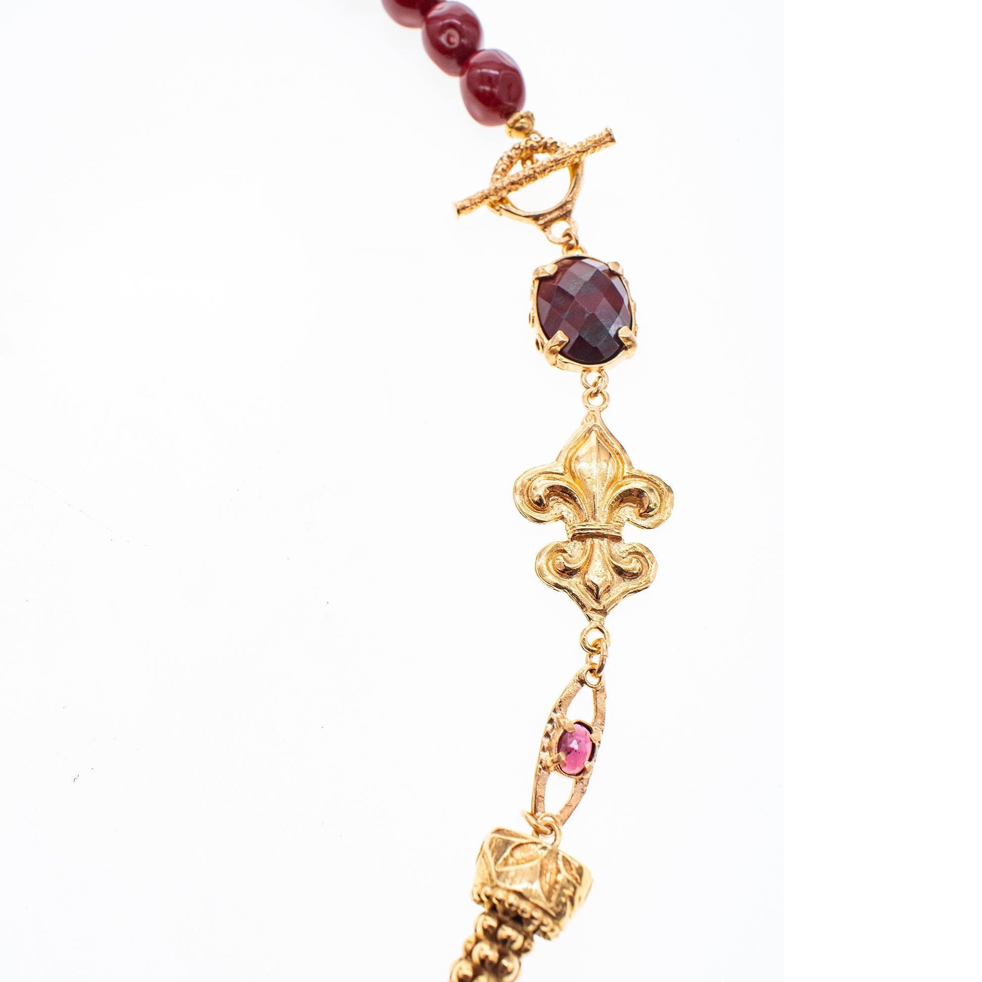 NK 26g02 Royal Fleur-de-lis Necklace