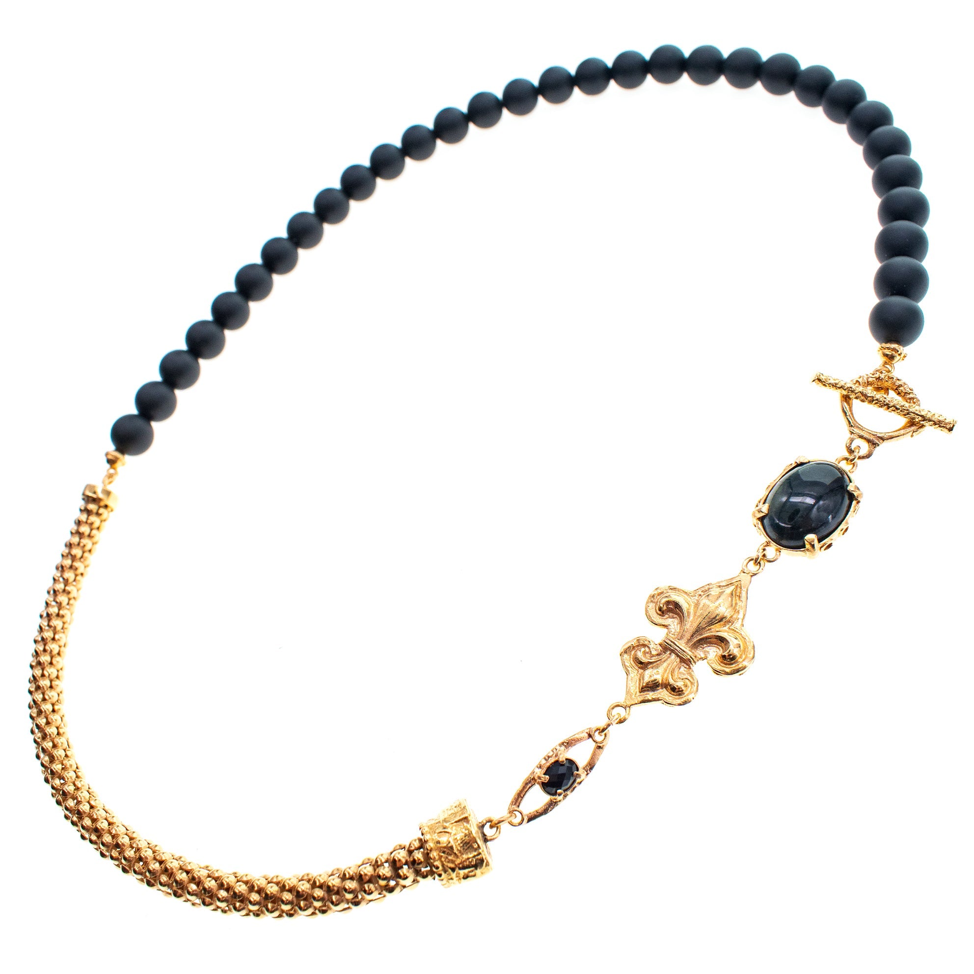 NK 26g03 Black Fleur-de-lis Necklace