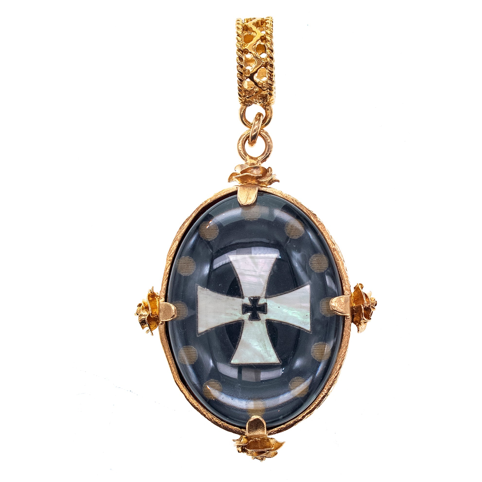 P 26g02 Maltese Cross reversible pendant