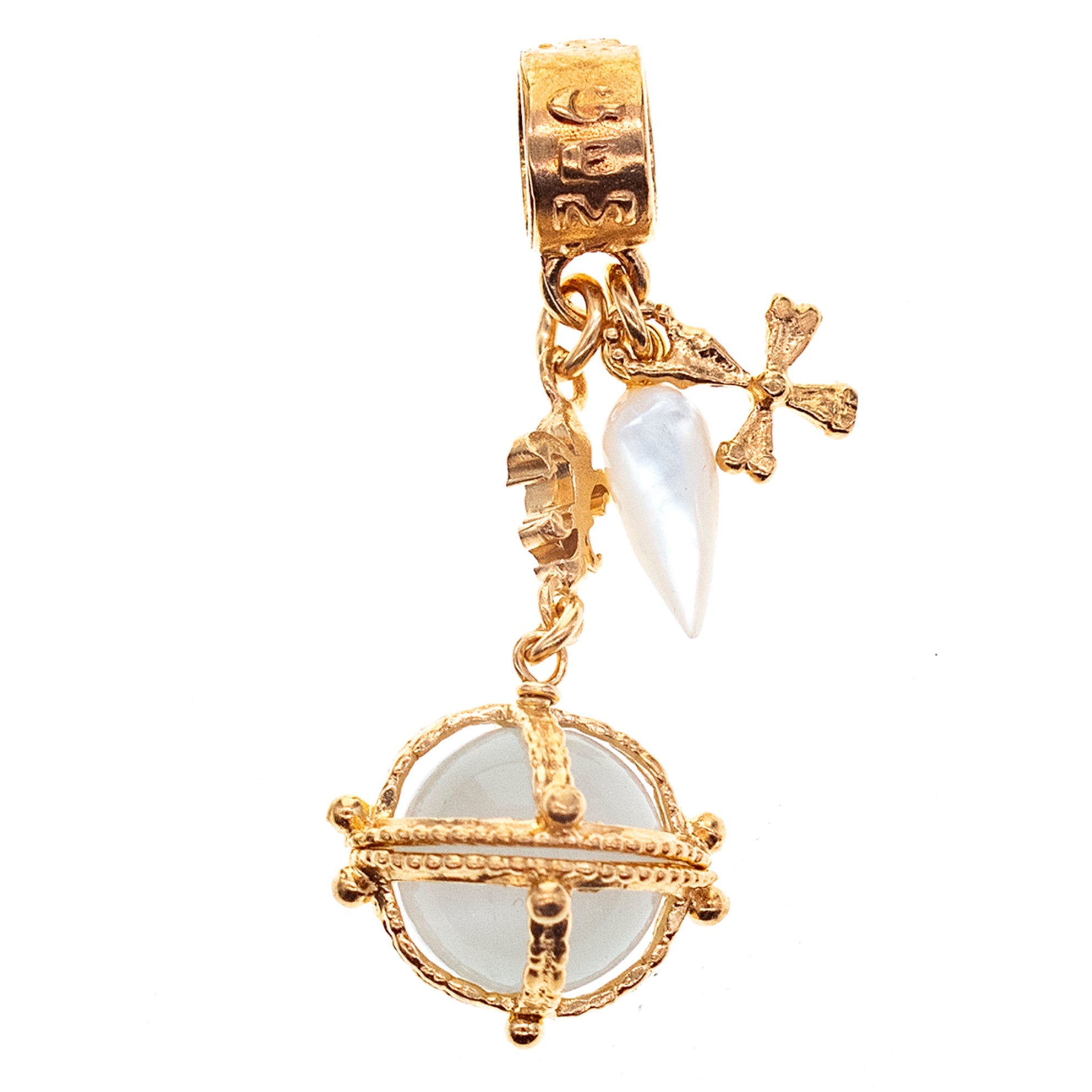 P 26g05 white royal orb pendant