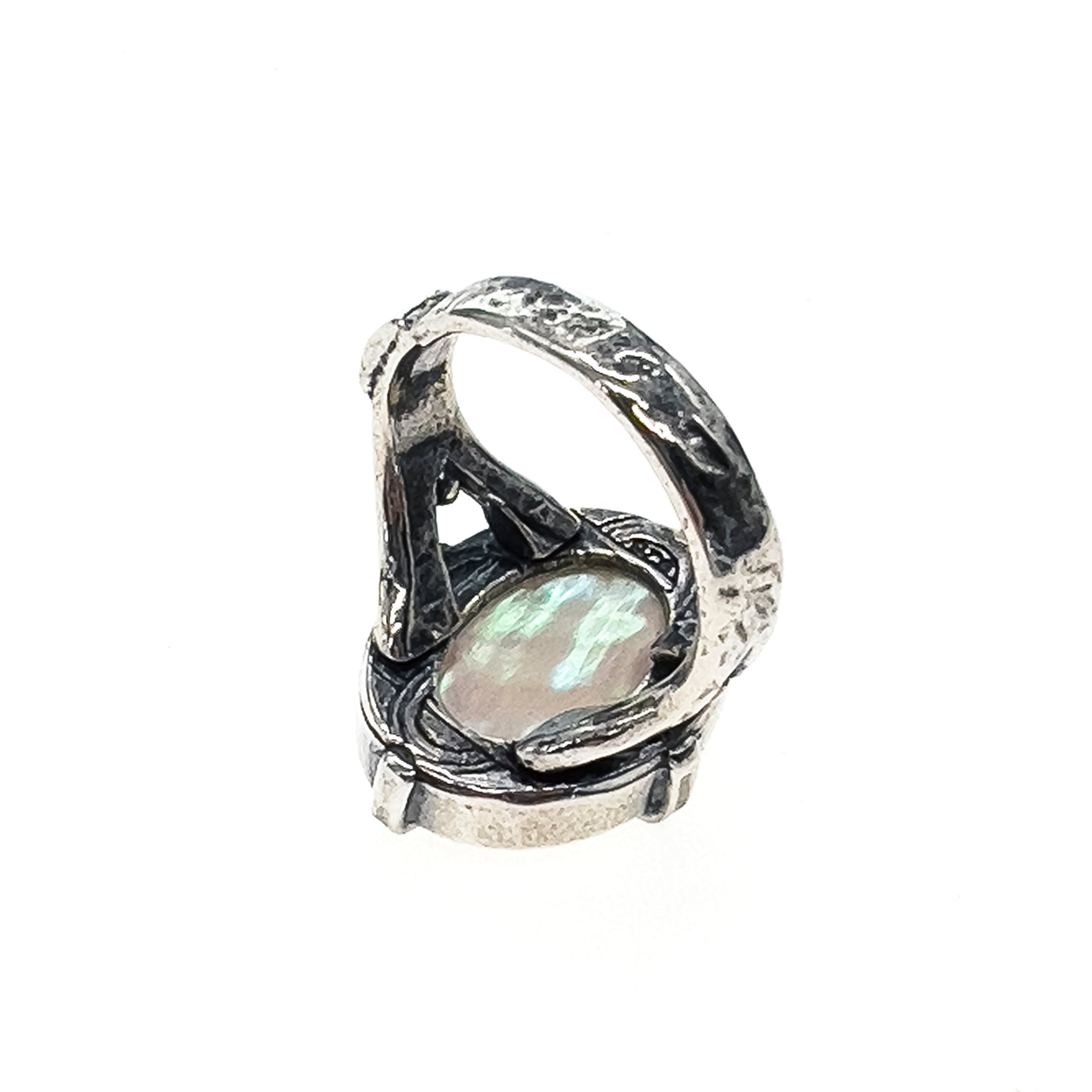R 24d13 Picasso ring