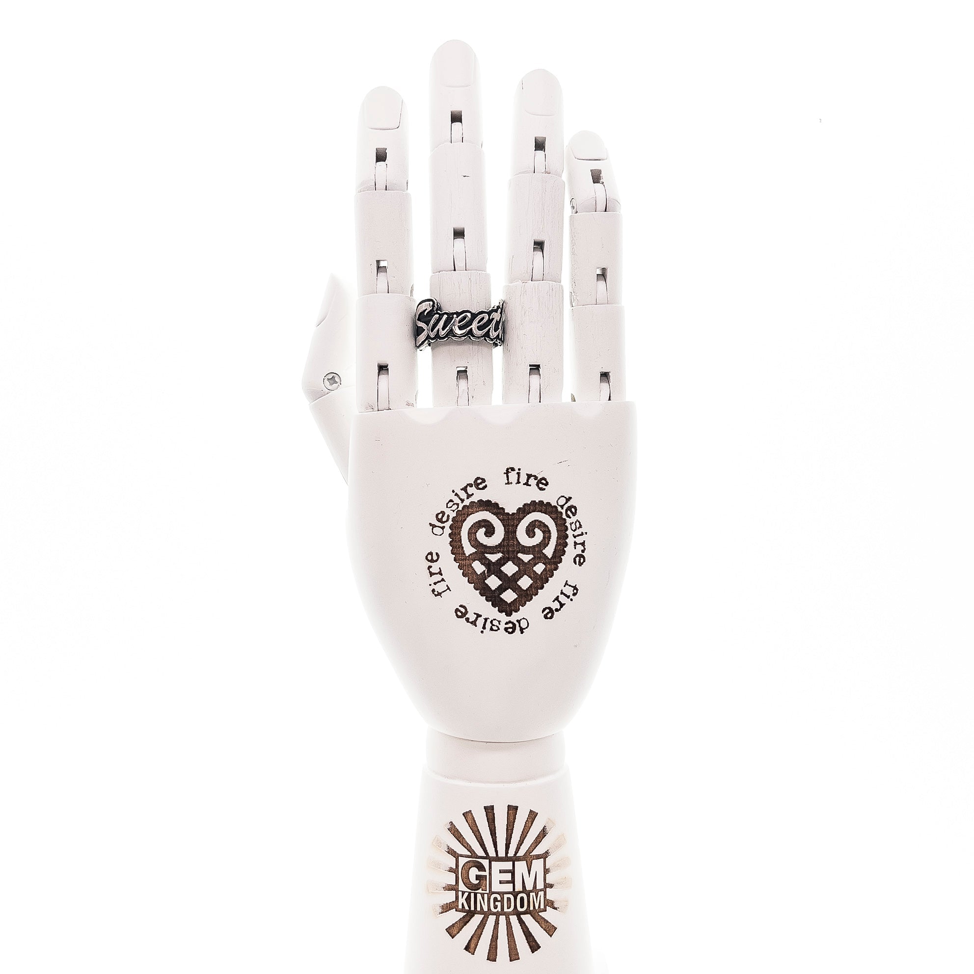 R 24d14 sweetheart ring
