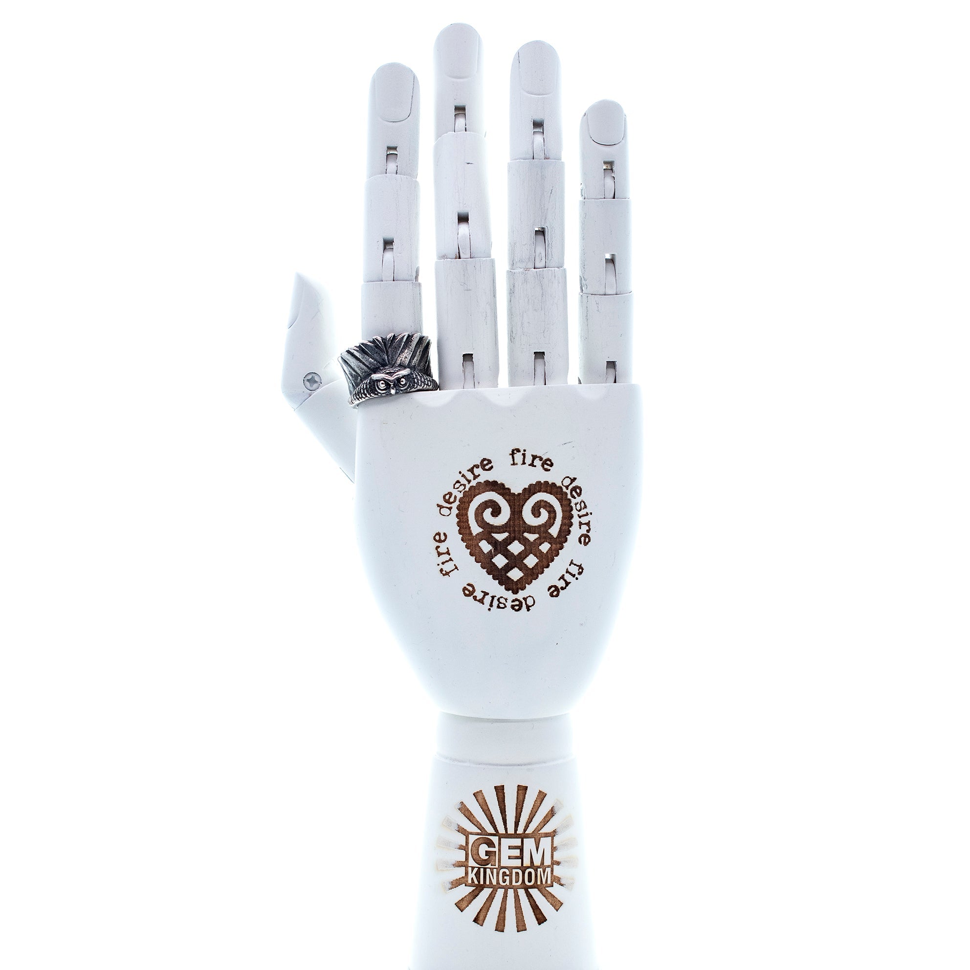 R 25c04 Owl Ring