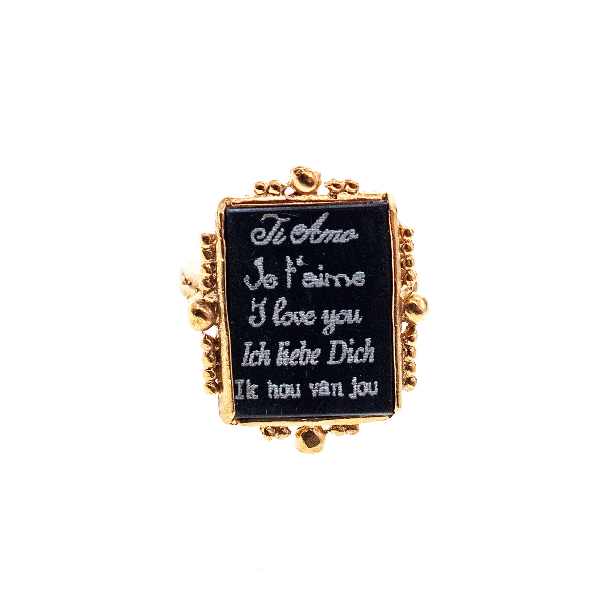 R 26g04 Black Love Letter Ring