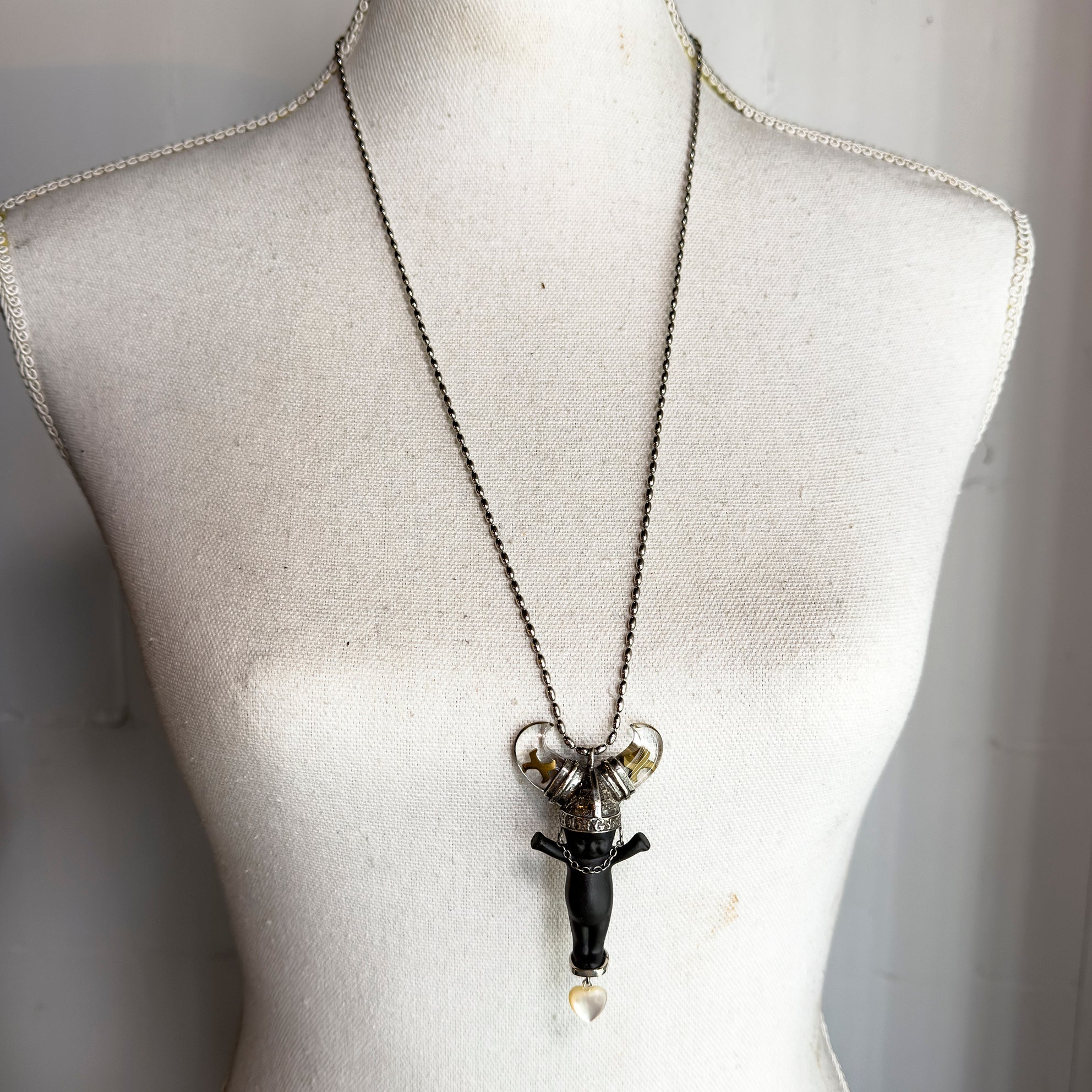 BS14B Happy Baby "little viking" Black and silver Necklace
