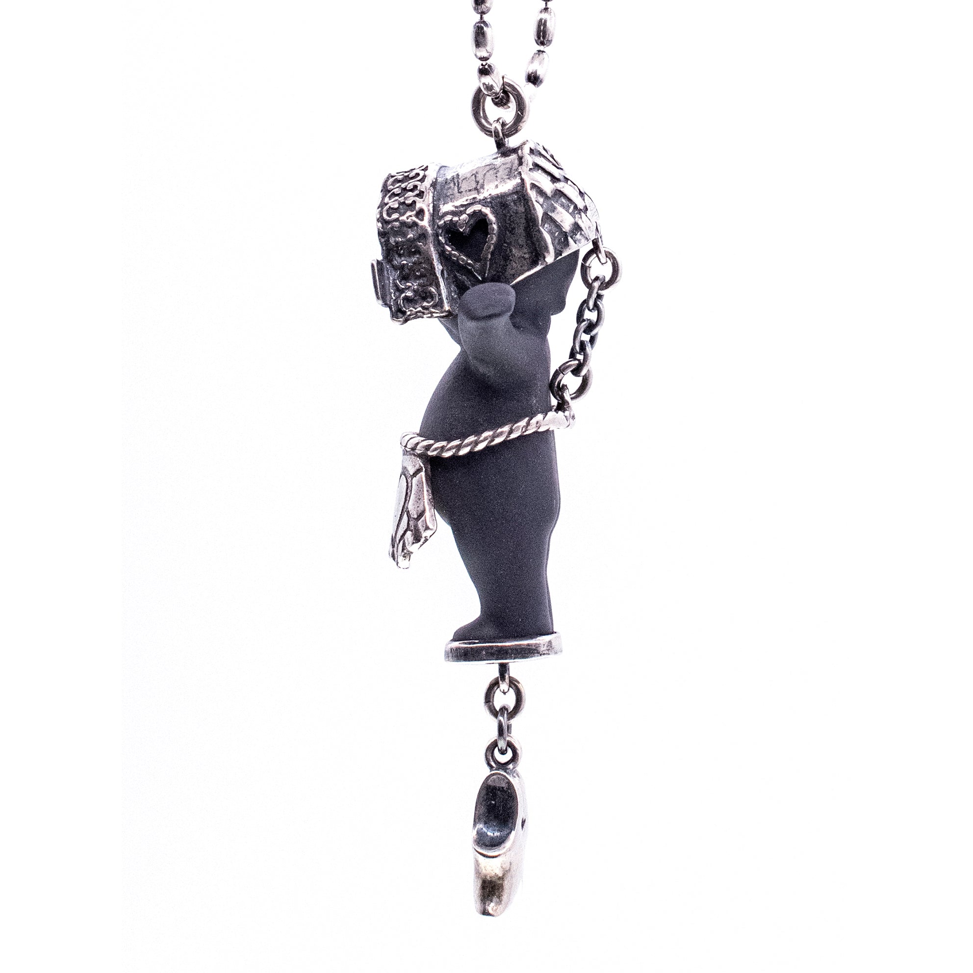 BS08B Happy Baby "Little Dutch girl" Black and silver Necklace
