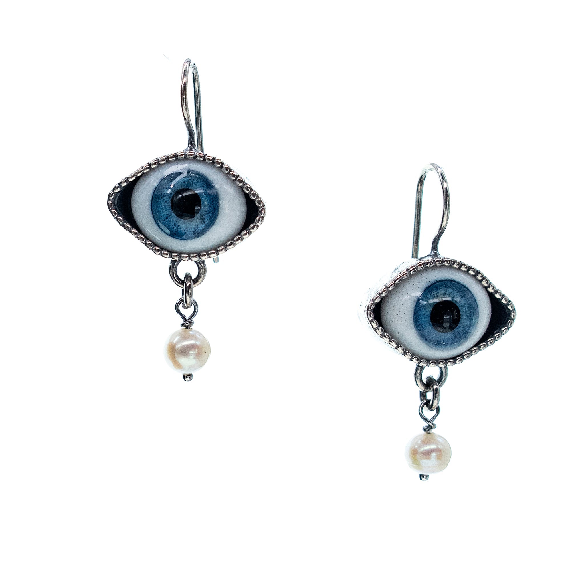 E 25a03B Eye Love You Blue Eye Earrings