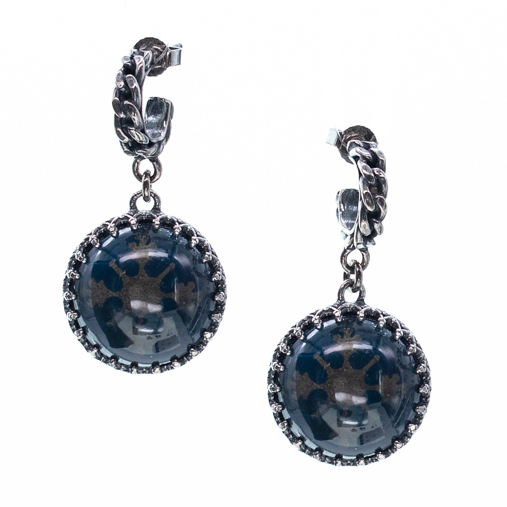 E 25e12 Dark Blue Intaglio Drop Earrings