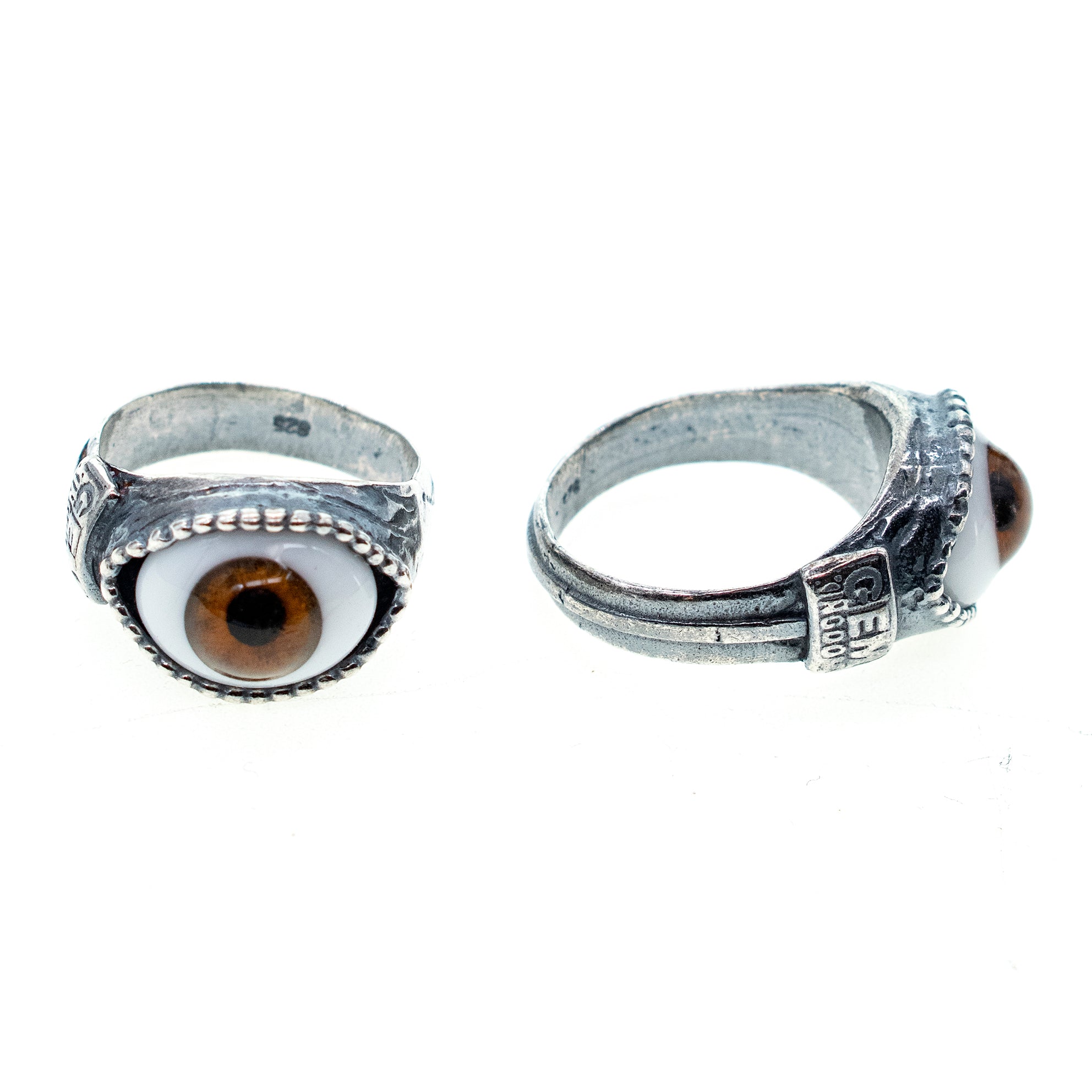 R25a07C small brown Eye Love You ring