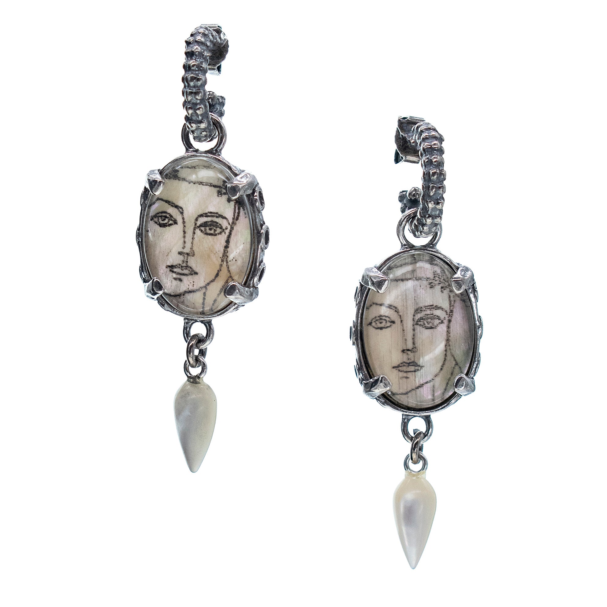 E 24d10 Picasso drop earrings