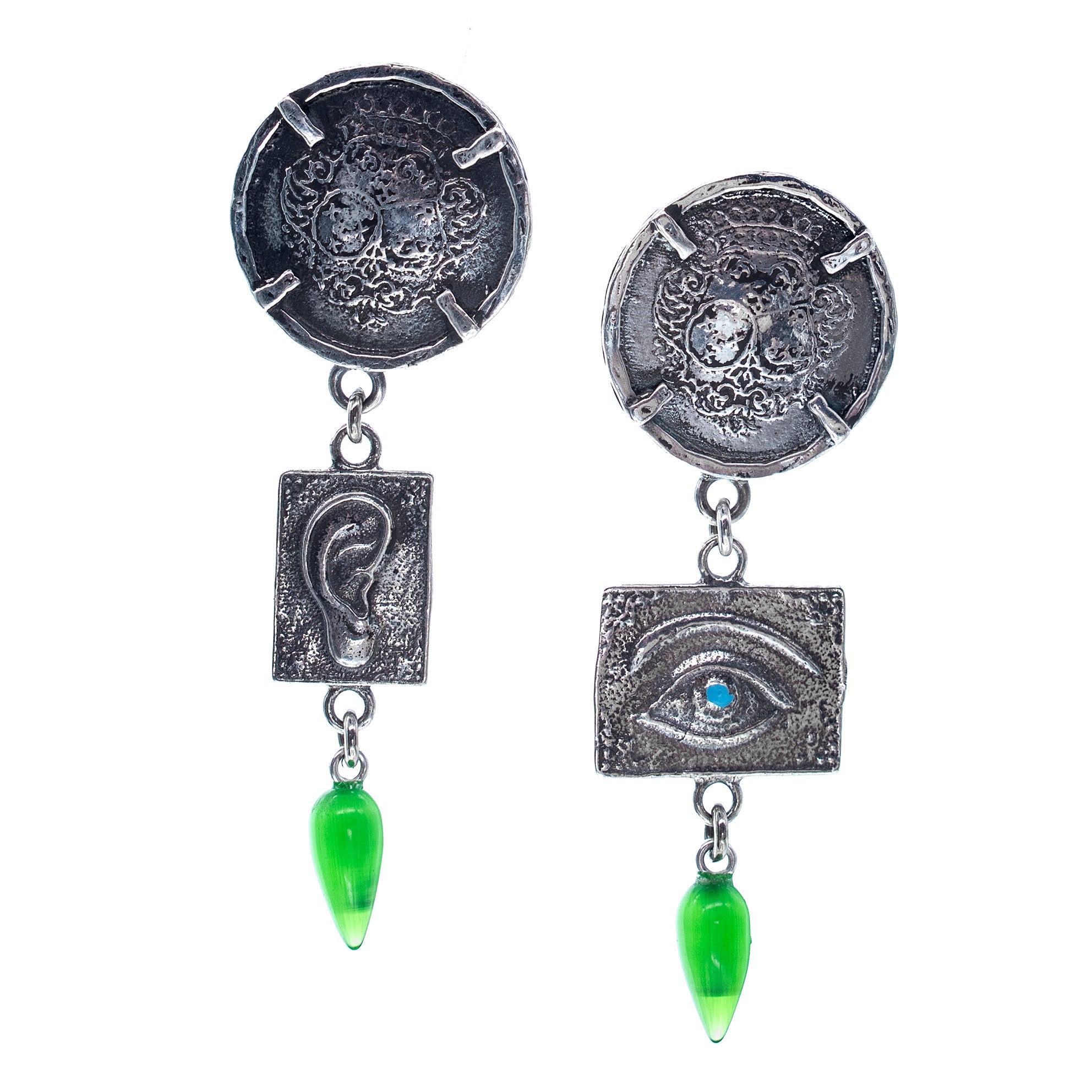 EC 25e32 "Ex Voto" Asymmetrical Ear clips