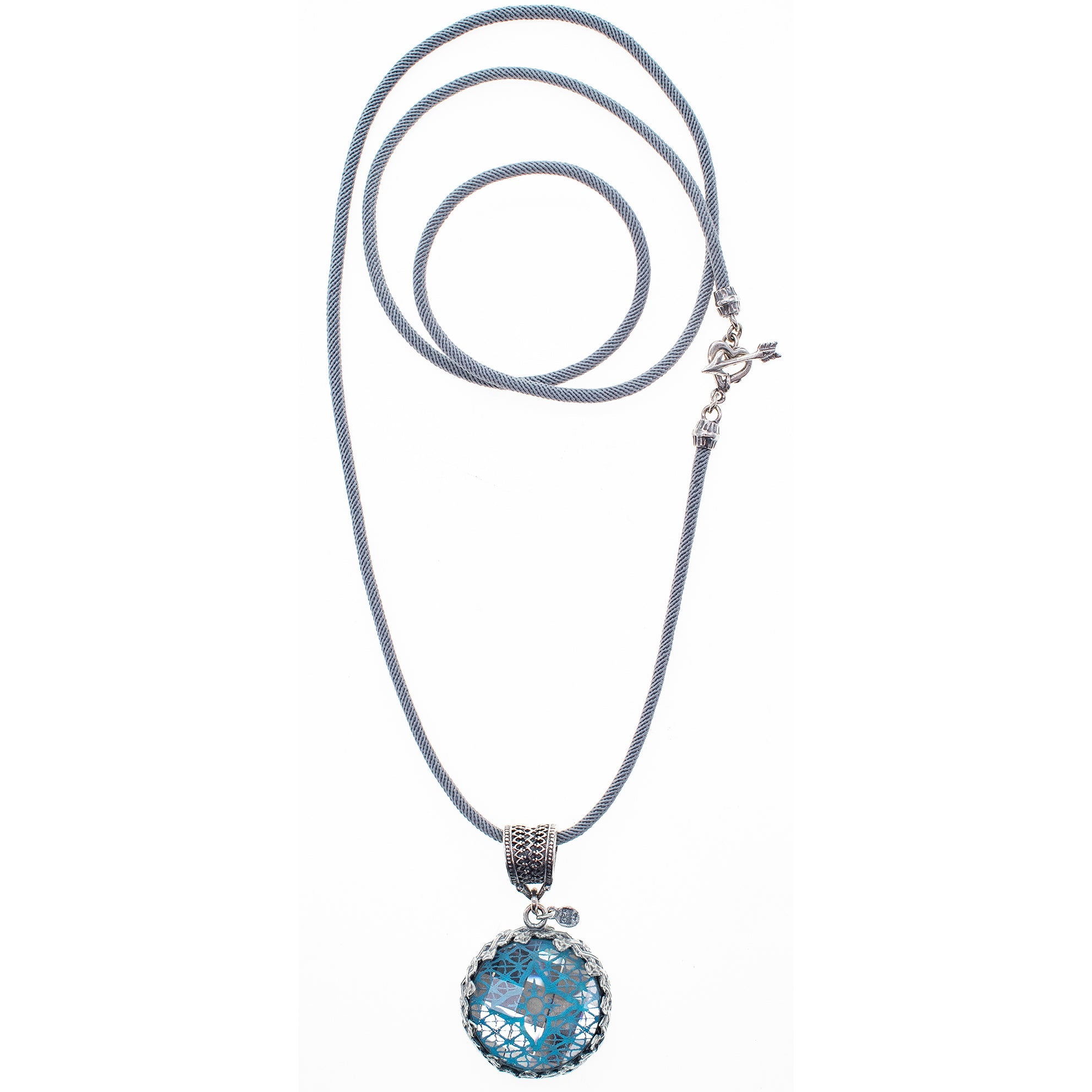 NK 25e16B Blue Mirrored Pendant Necklace