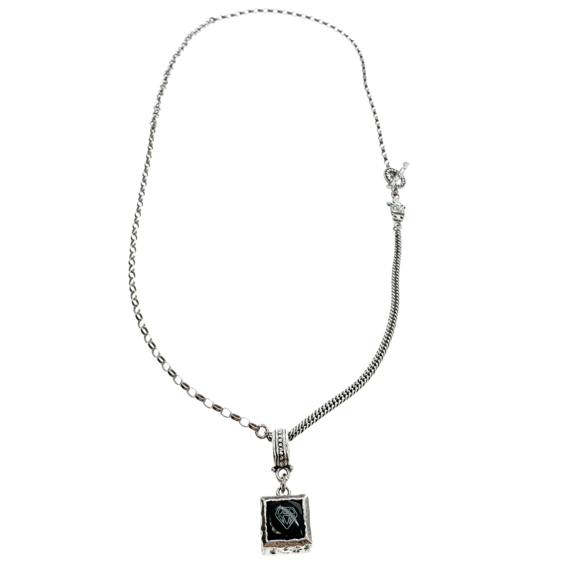 NK 25c06 Diamond Onyx Necklace