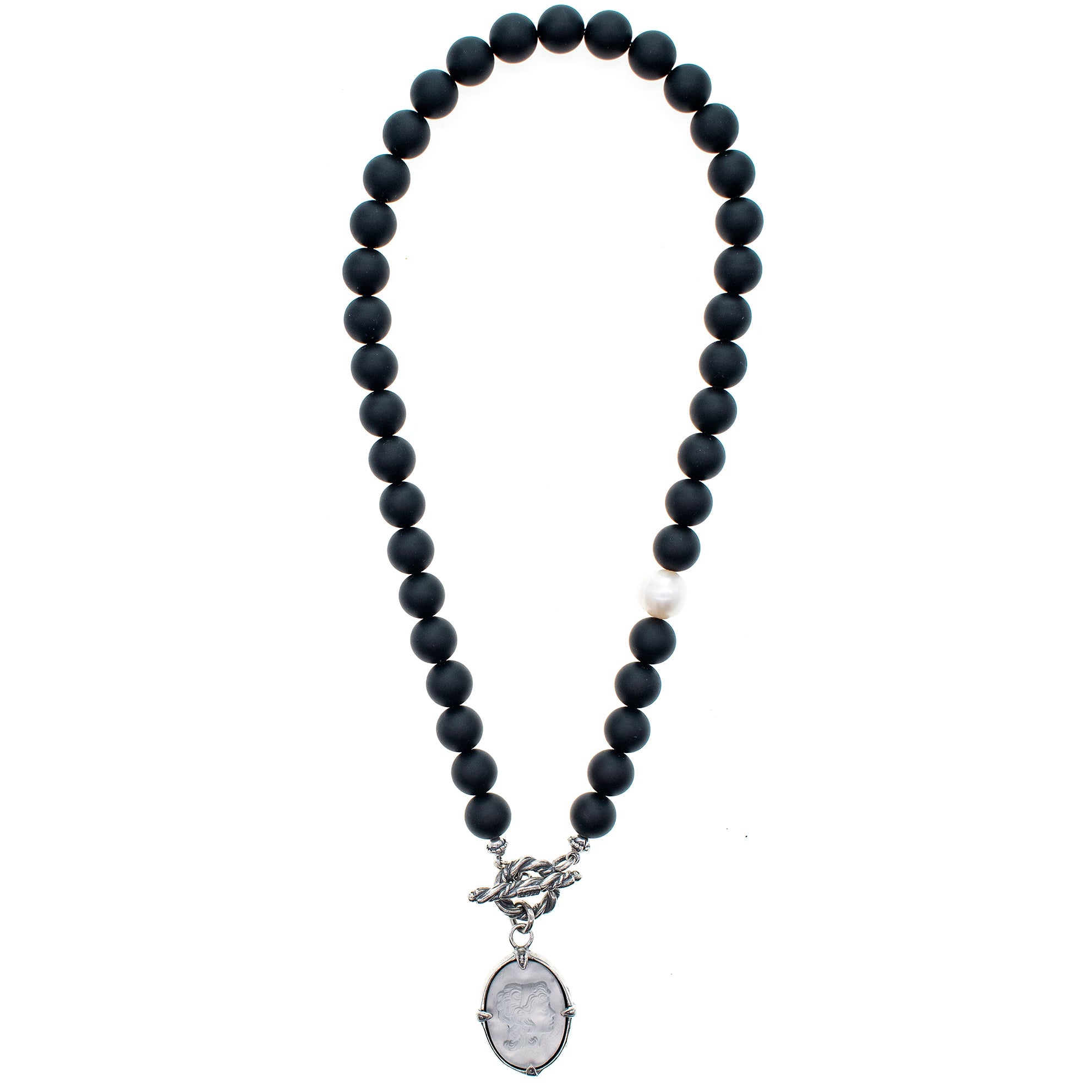 NK 25b14 White Cameo and Black Beaded Necklace