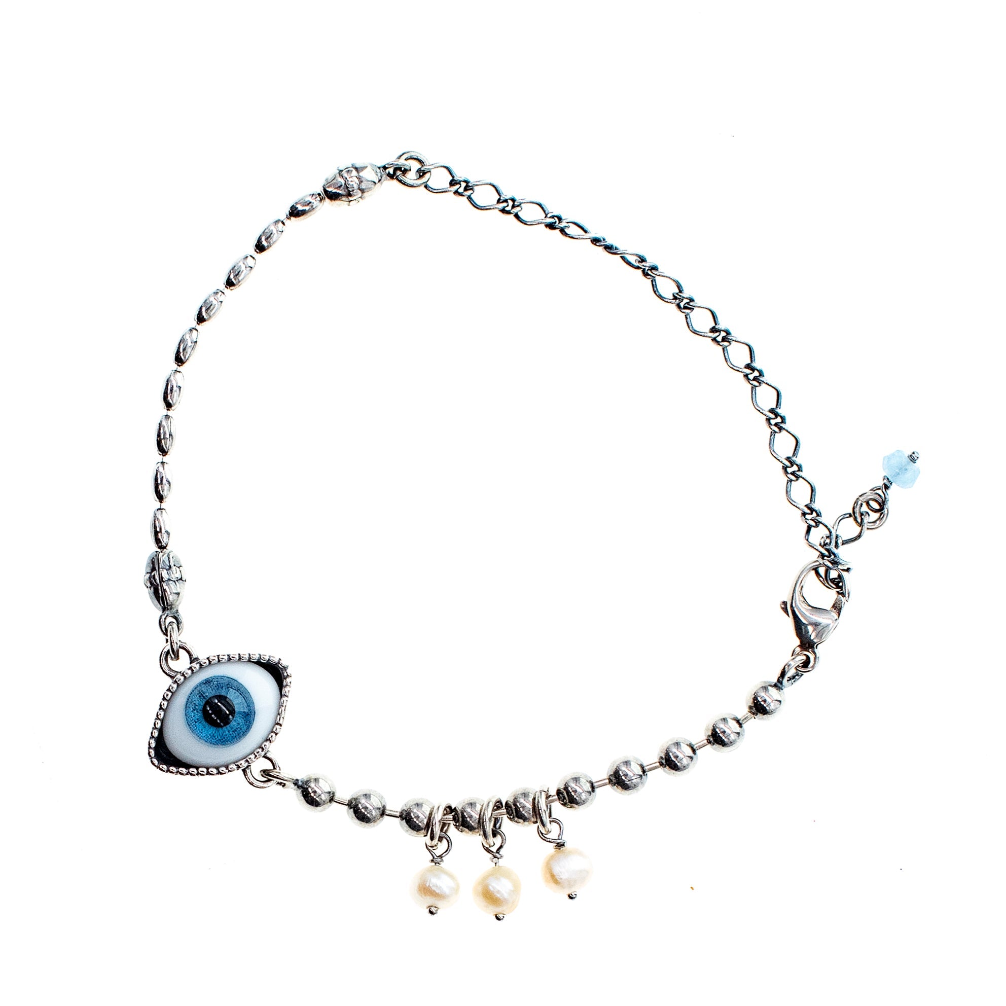 B 25a04B Eye love you bracelet blue eye