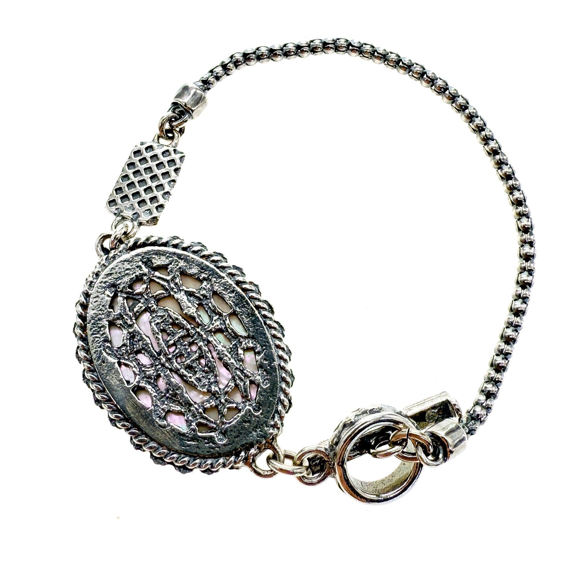 B 25e06 Mauve pink Cameo Bracelet