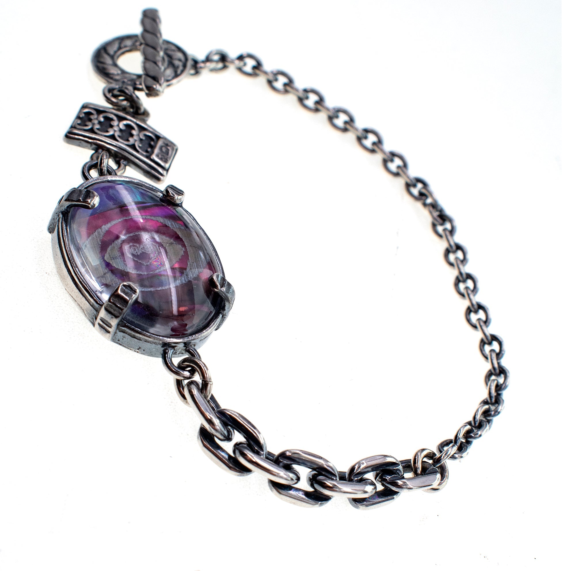 B 25f01C Purple Eye Bracelet