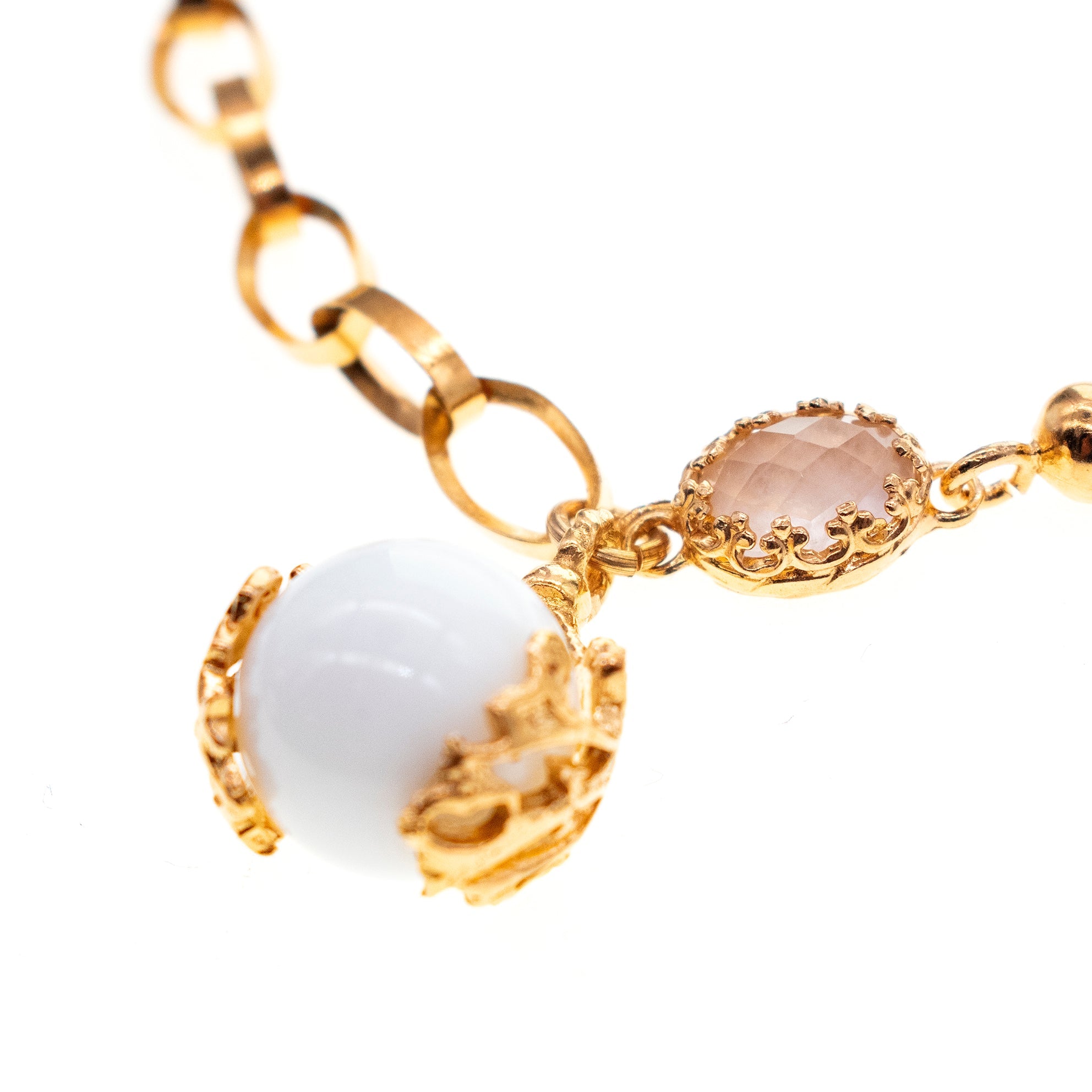 B 25g15A white Orb Charm Bracelet