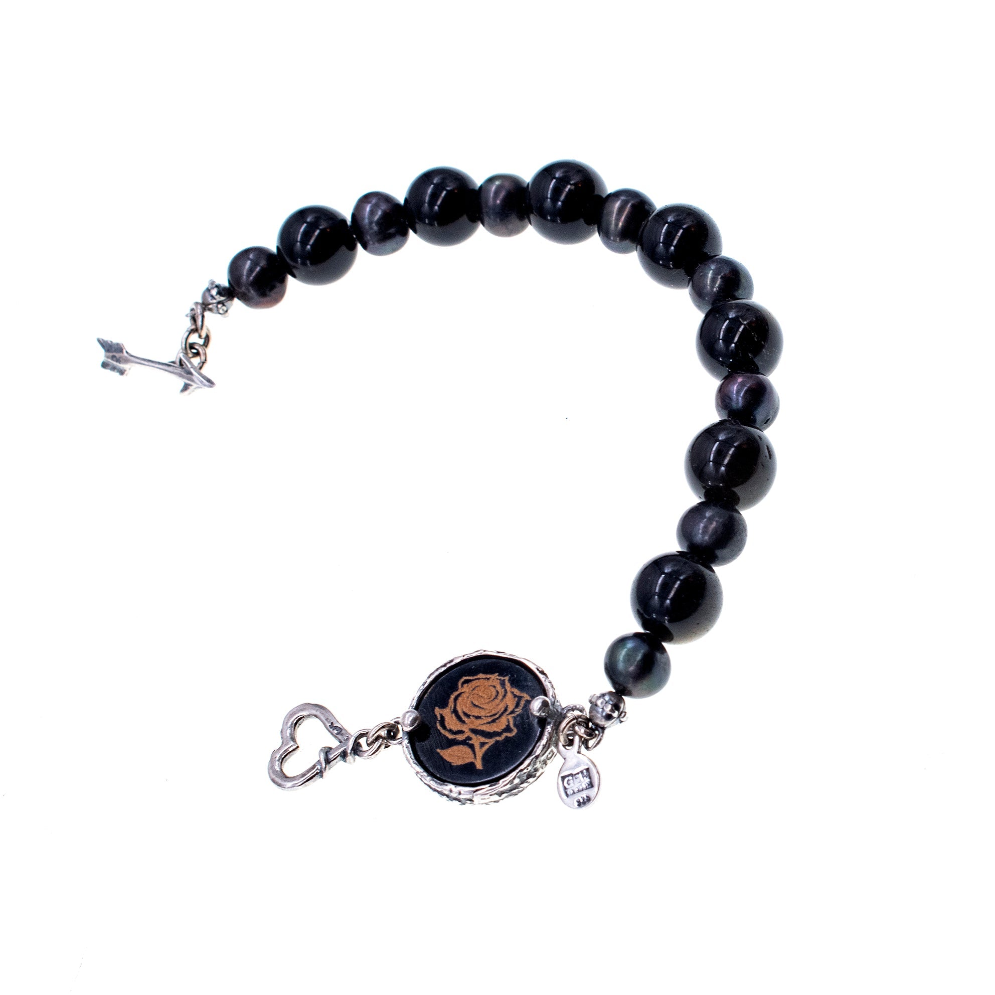 B 25h01B beaded bracelet black