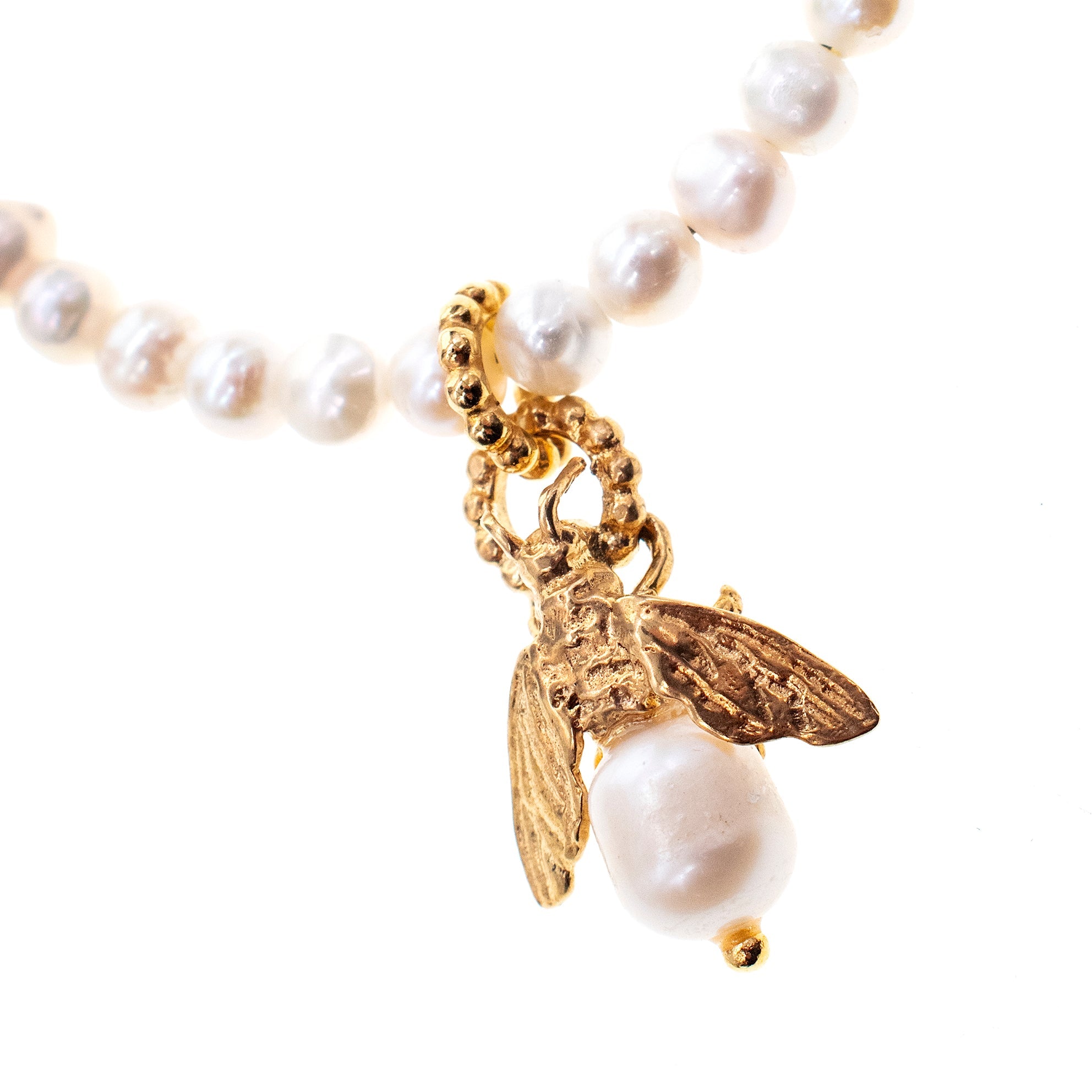 B 26g04A Bee My Honey white Pearl Bracelet