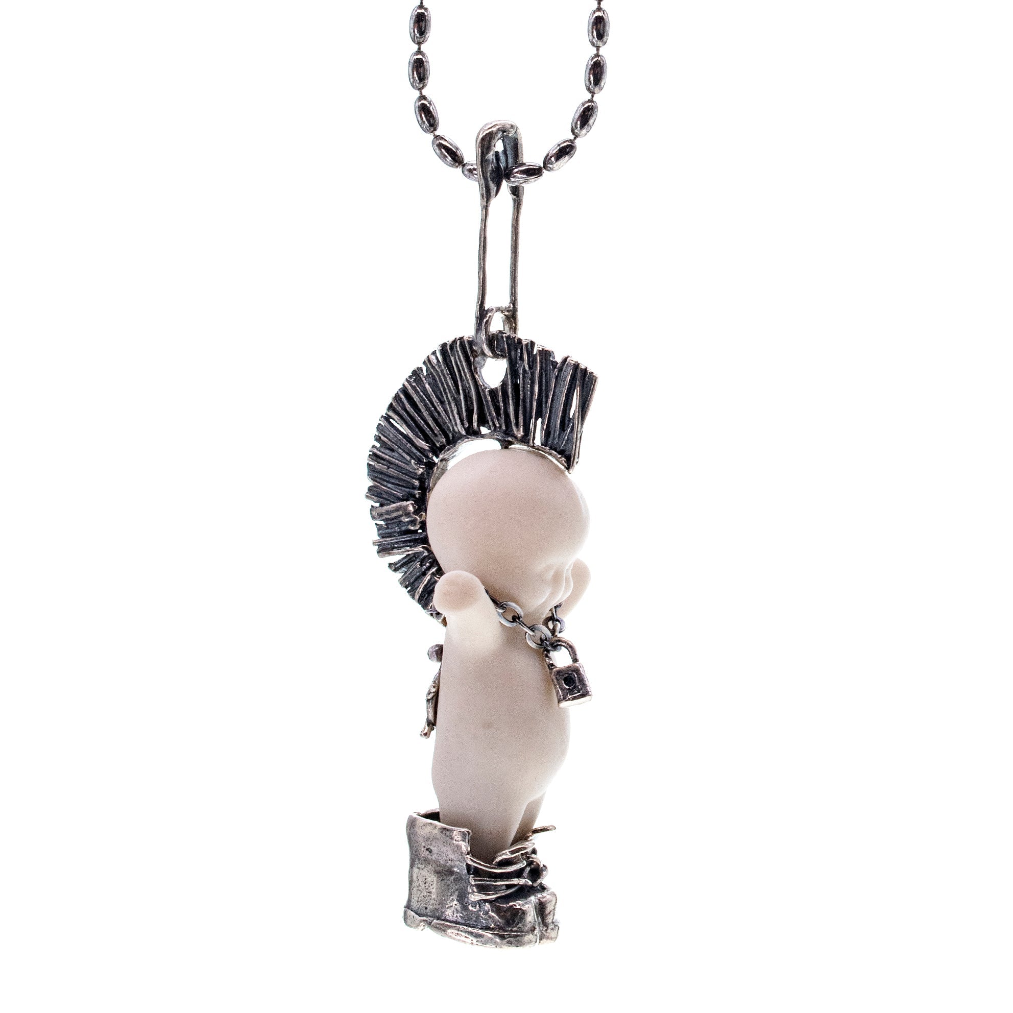 BS40A Happy Baby "Little Sid" white and silver Necklace