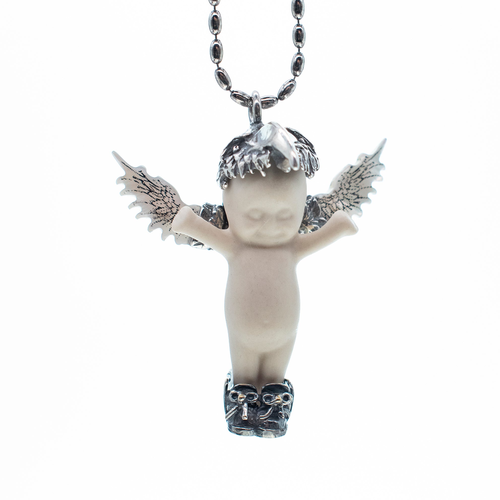 BS55A Happy Baby "Phoenix" white and silver Necklace