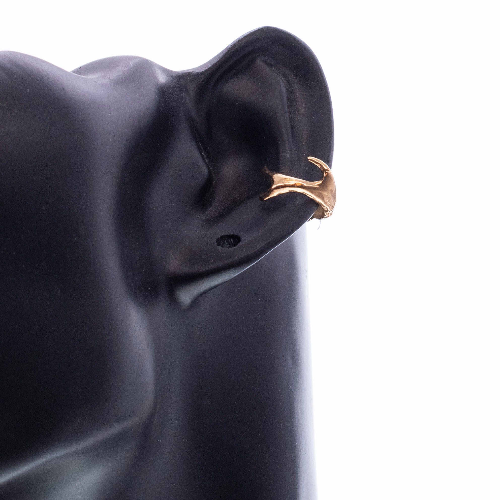 Ear cuff gold 03