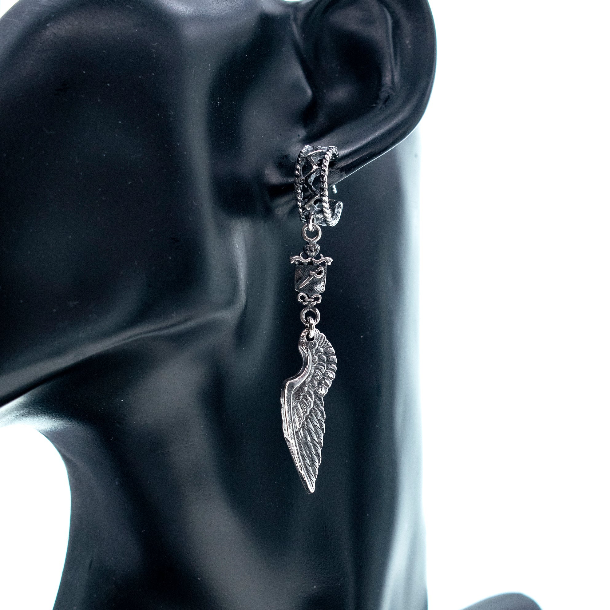 E 25c01 Wing Earrings